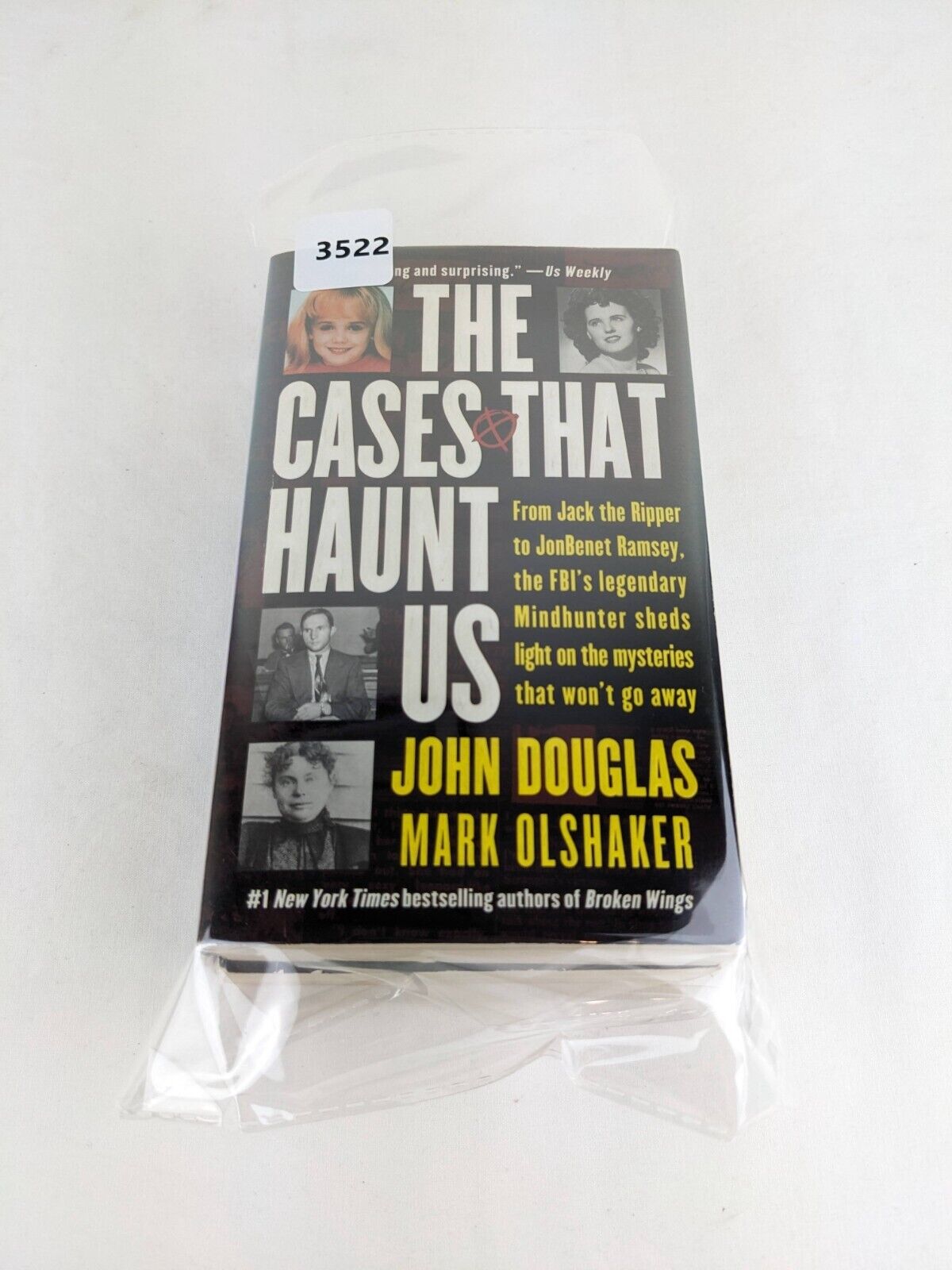 Mindhunter / cases that haunt us by John Douglas & Mark Olshaker 1997
