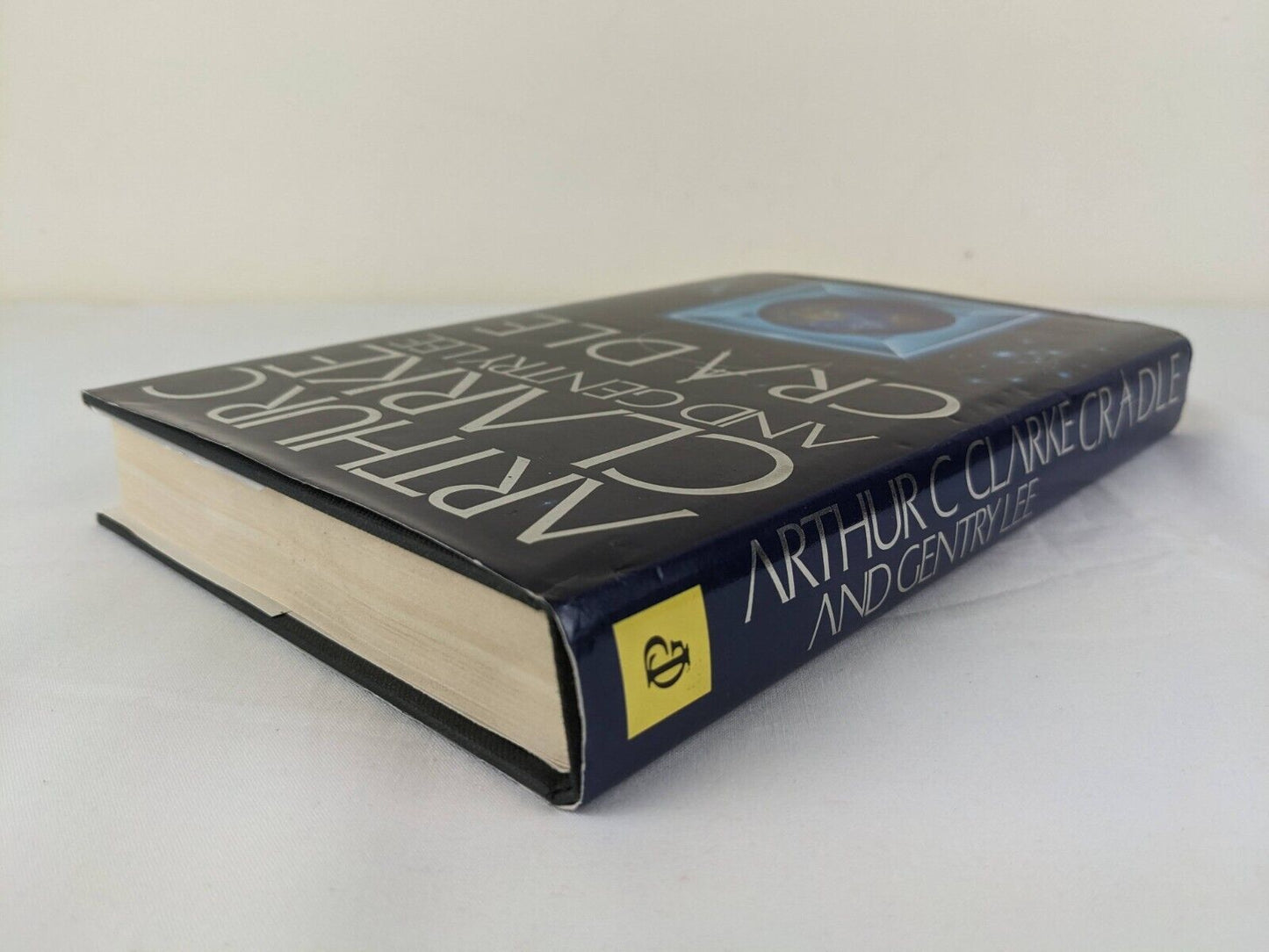 Cradle by Arthur Clarke hardcover 1988 Great Britain Print 1st edition