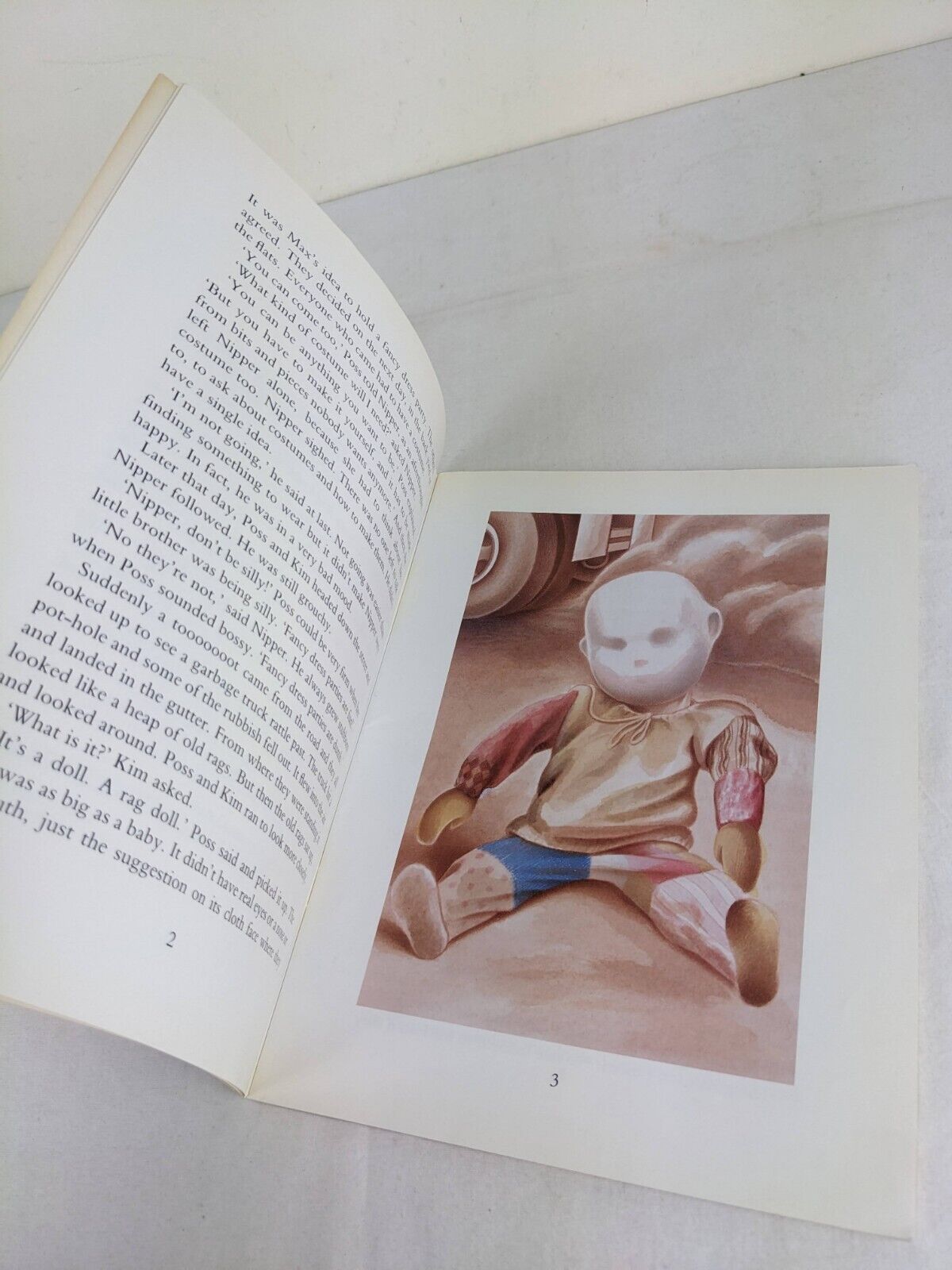 Adventures with EC by Jutta Goetze, illustrated Maire Smith 1992 Lift Off