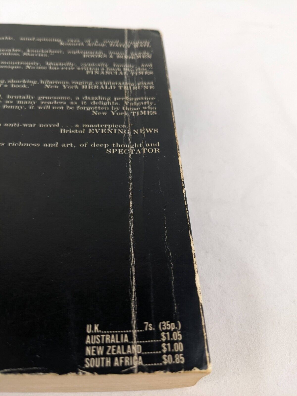 Catch-22 by Joseph Heller 1970 corgi books