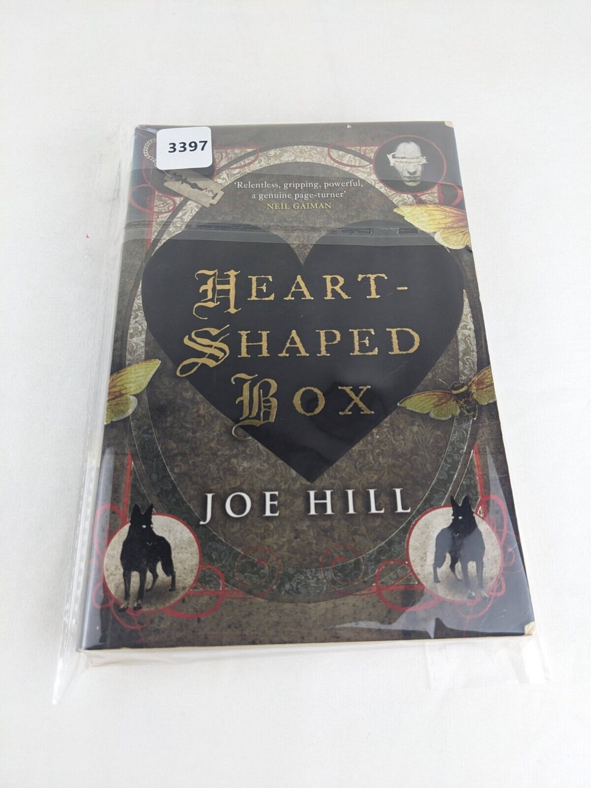 Heart-Shaped Box by Joe Hill 2007
