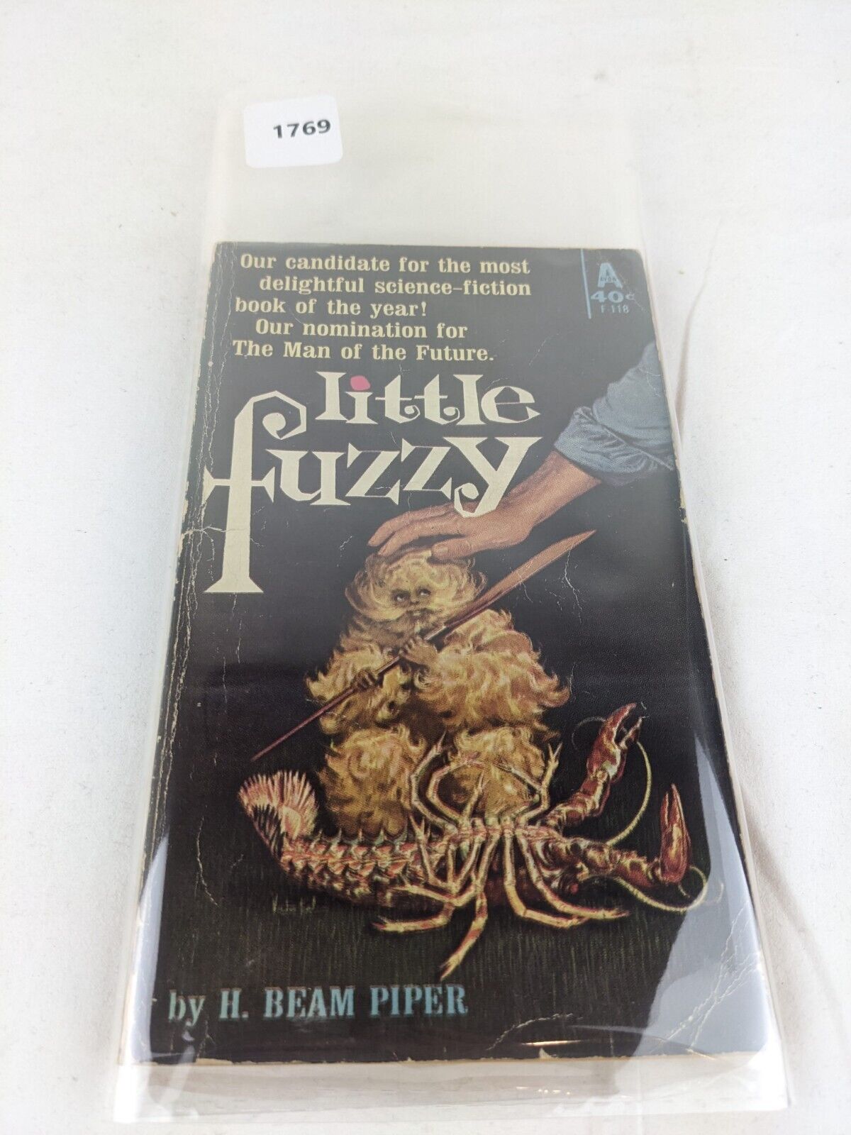 Little fuzzy by H. Beam Piper 1962 Vintage Ace books