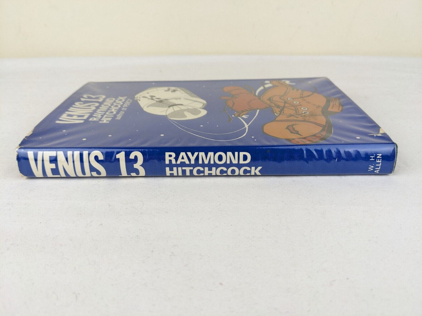 Venus 13 By Raymond Hitchcock Hardcover 1972 UK First Edition