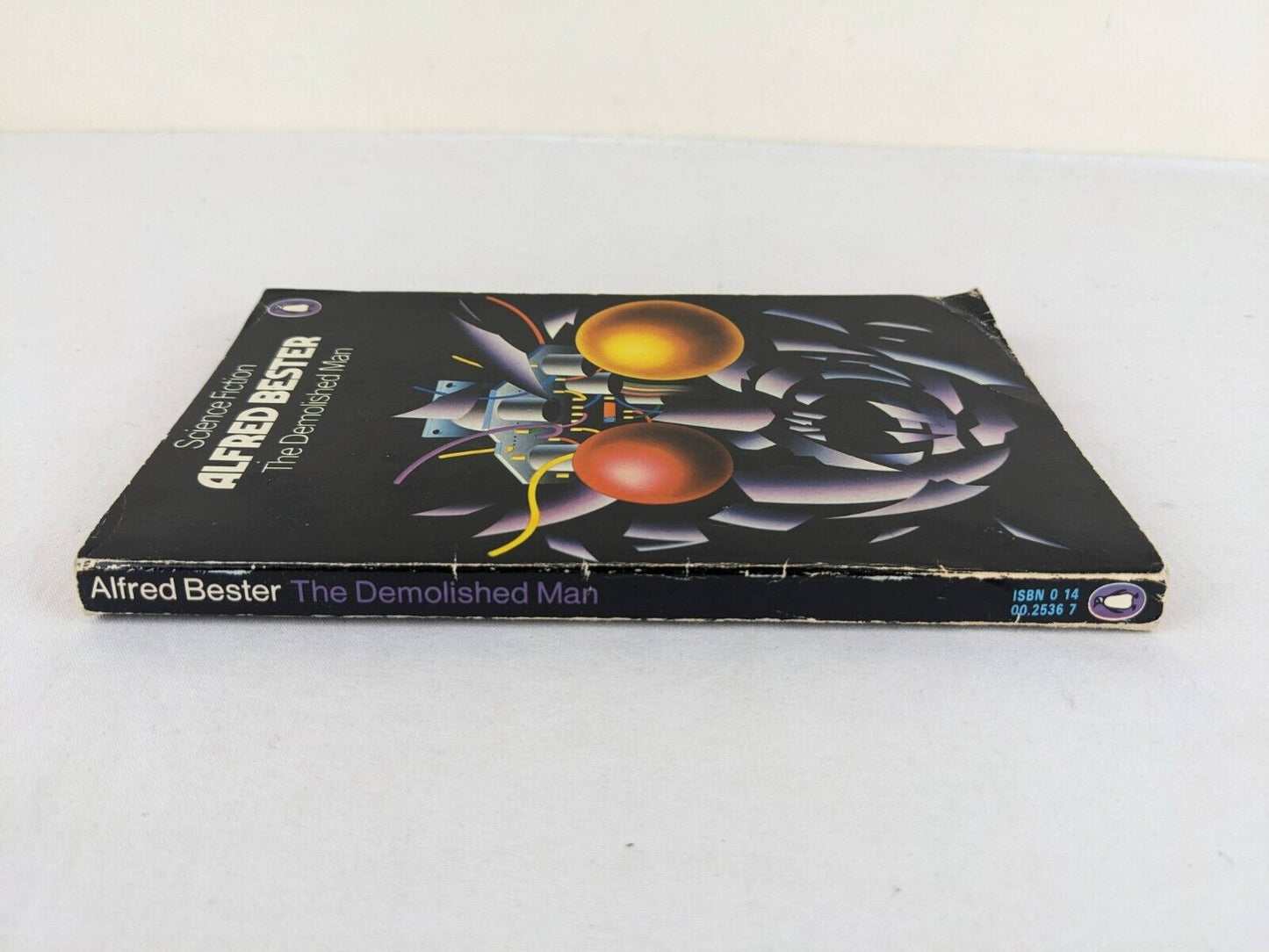 The demolished man by Alfred Bester 1974 David Pelham Penguin Science Fiction