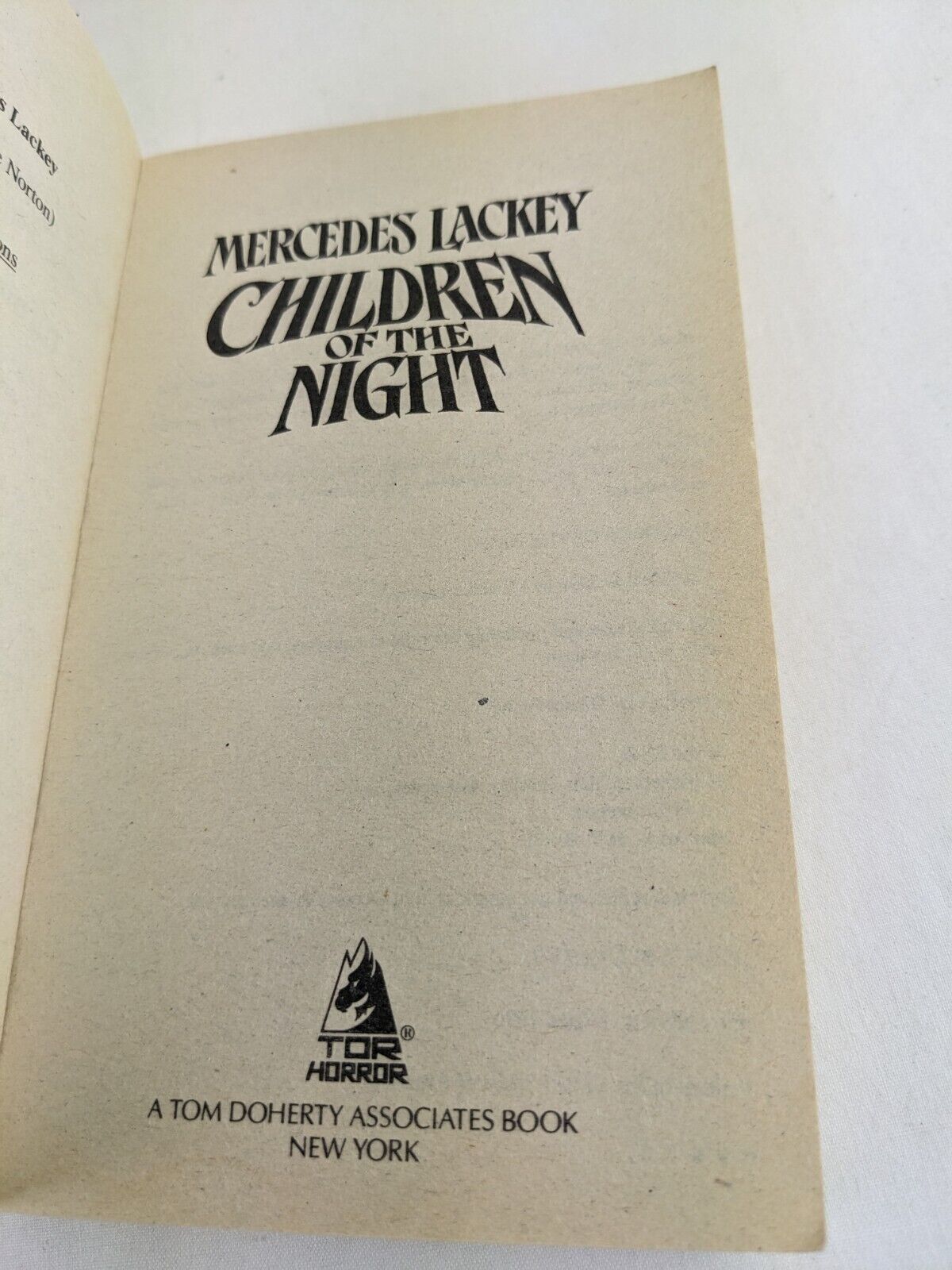 Children of the night by Mercedes Lackey 1990 Diana Tregarde