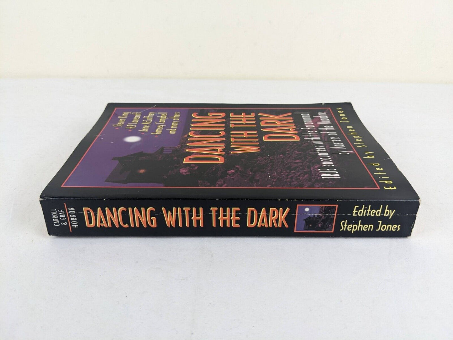 Dancing with the dark edited by Stephen Jones 1999