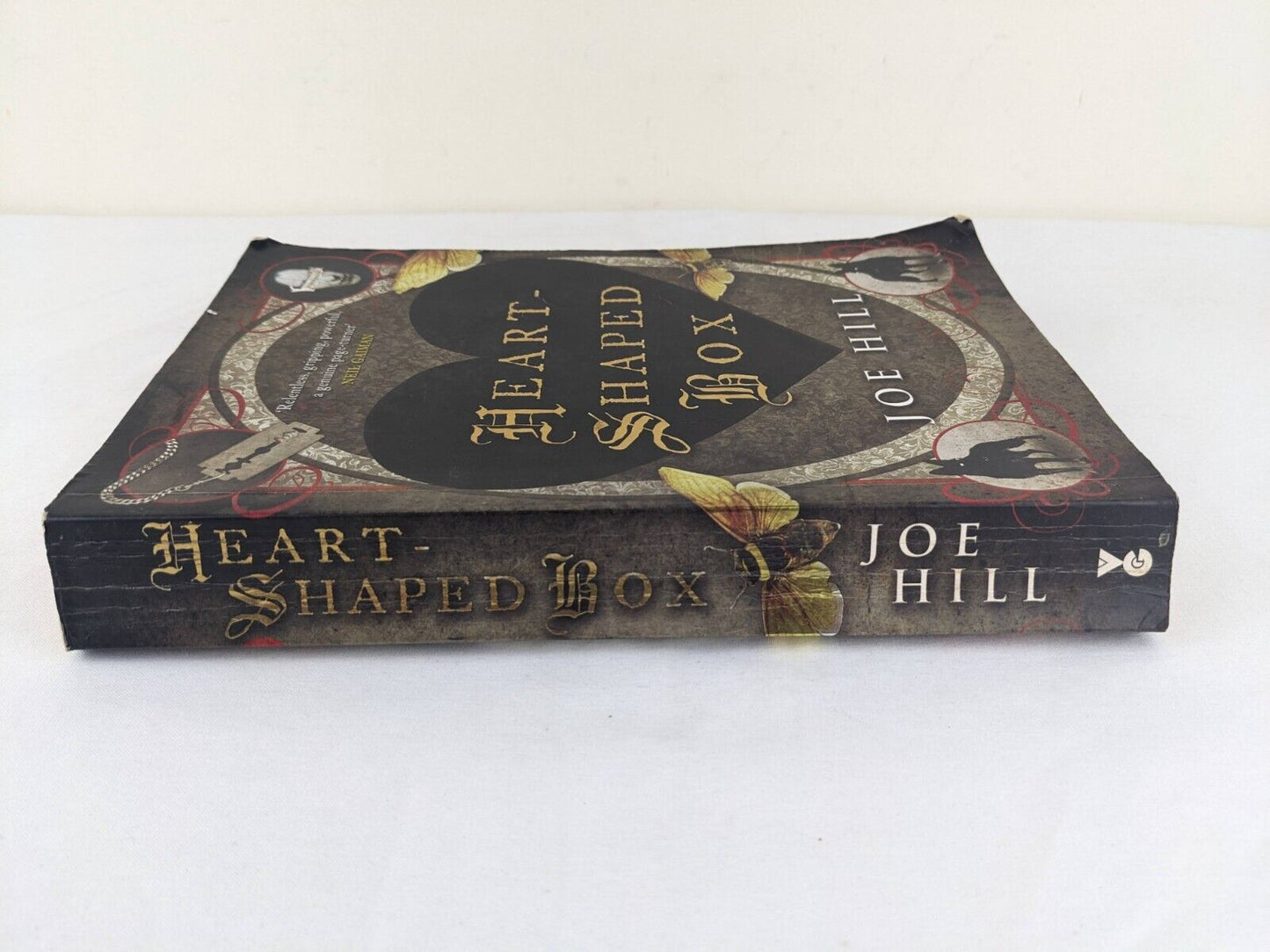 Heart-Shaped Box by Joe Hill 2007