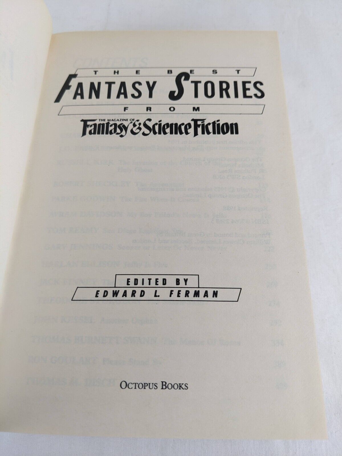 The best fantasy stories : magazine of fantasy & Science Fiction 1988 Hardcover