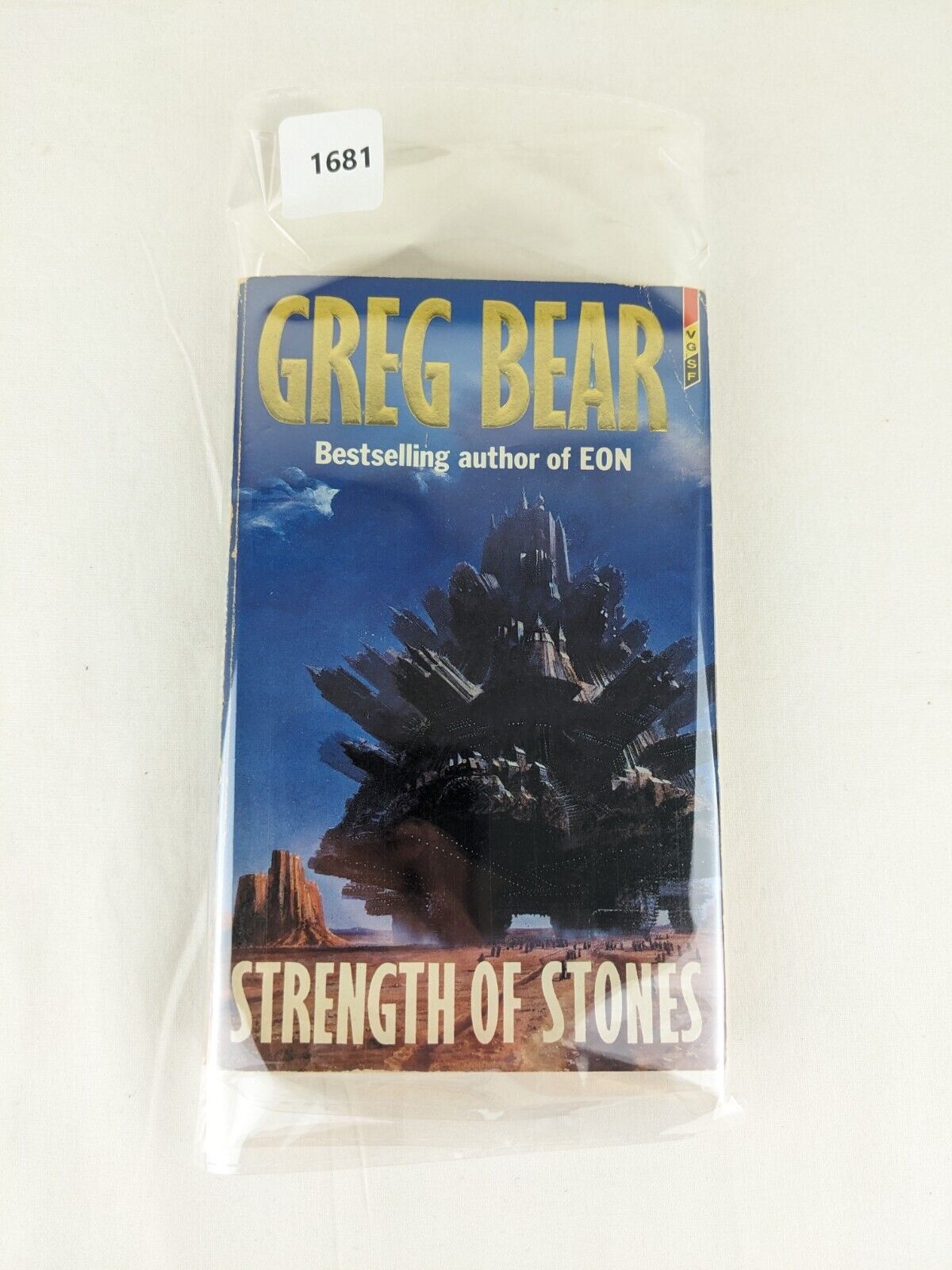 Strength of stones by Greg Bear 1988