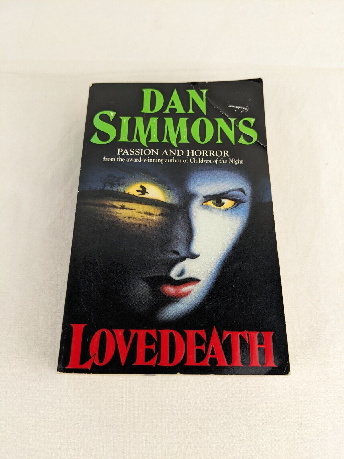 Lovedeath by Dan Simmons 1994