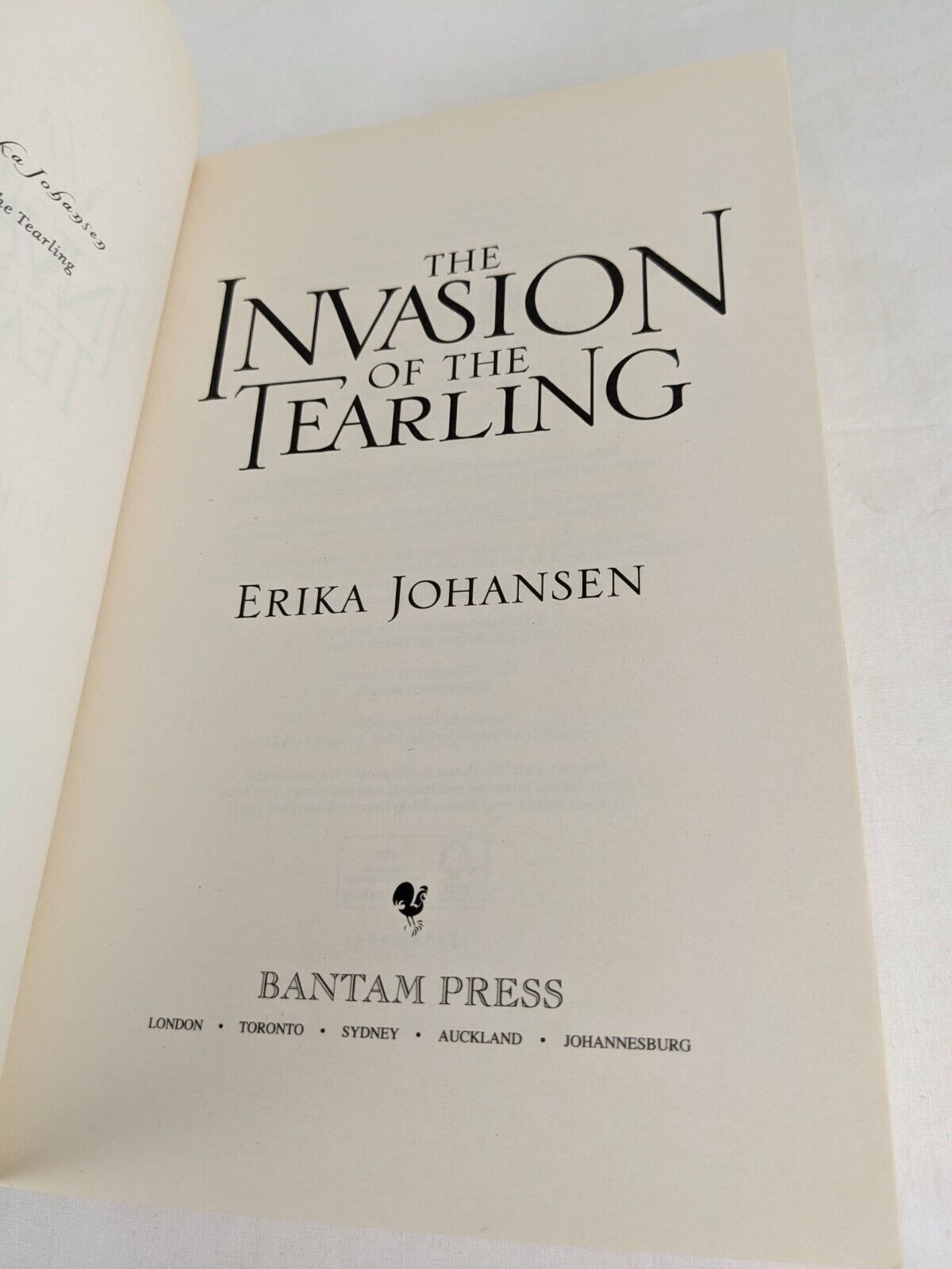 The Queen of the Tearling & Invasion of Tearling by Erika Johansen 2014