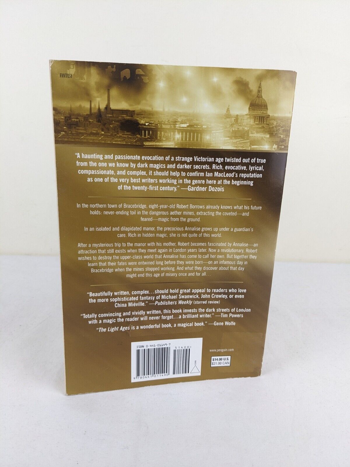 The light ages by Ian R. MacLeod 2004