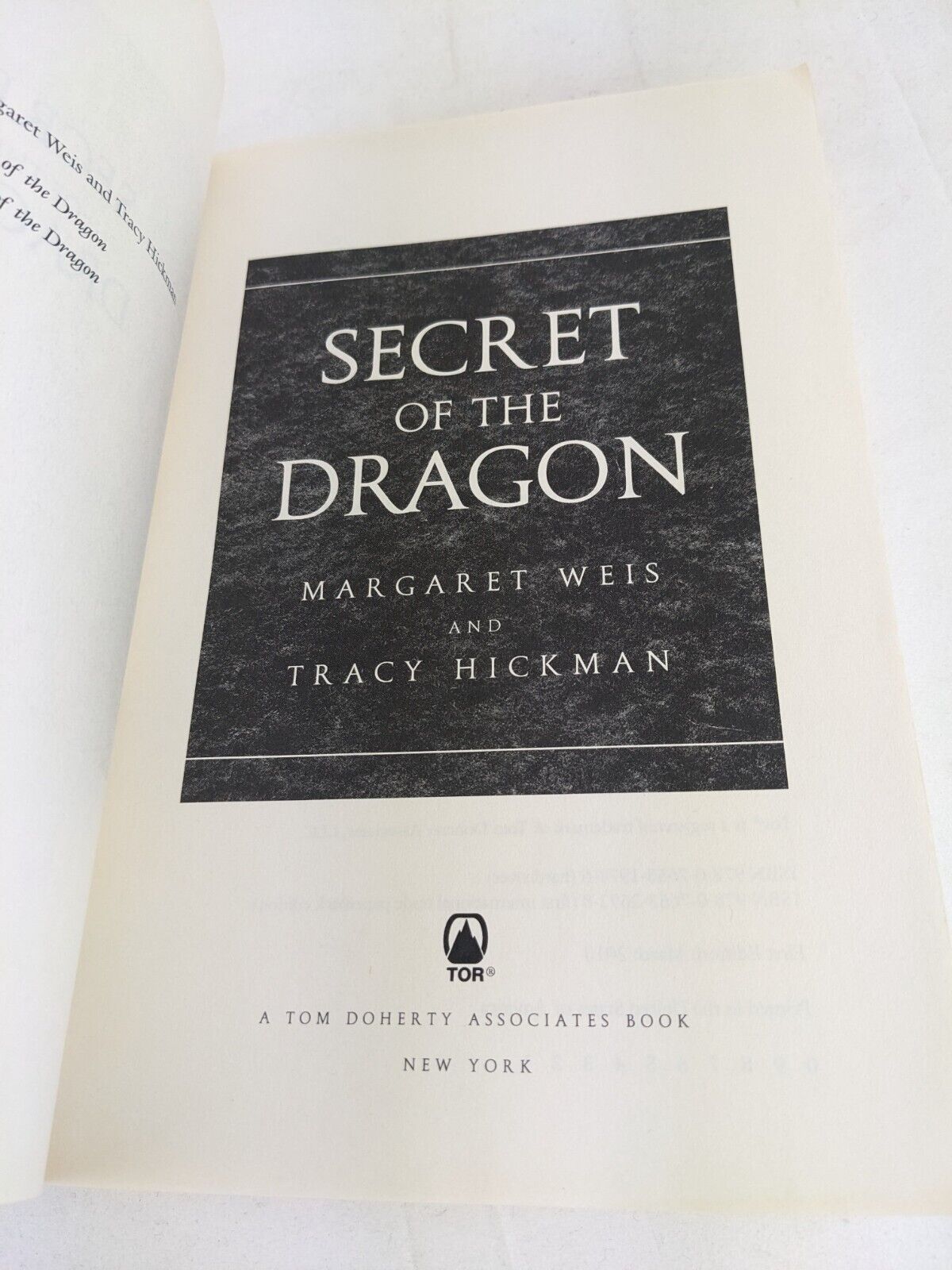 Secret of the dragon by Margaret Weis Tracy Hickman 2010 Dragonships of Vindras