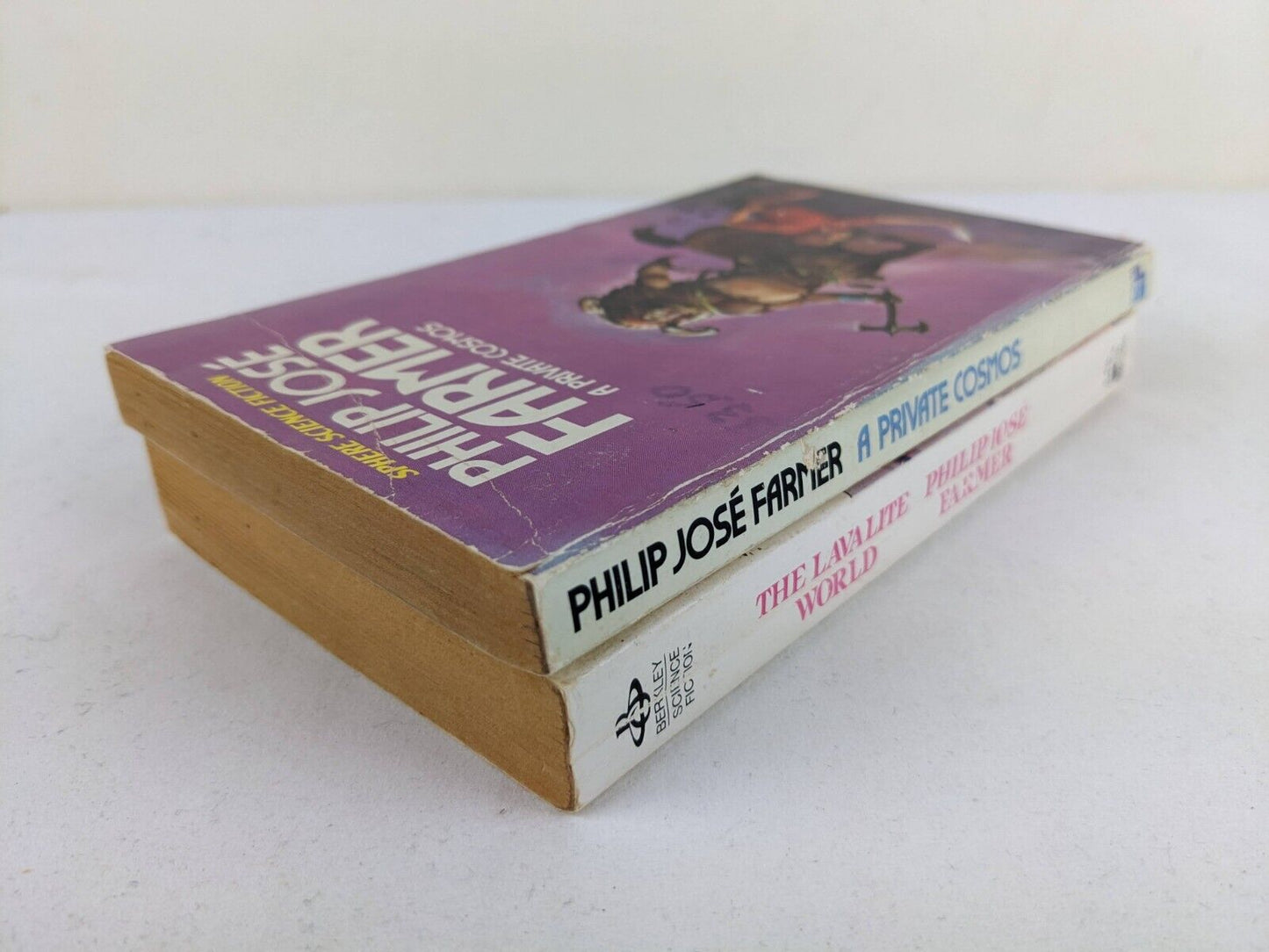 World of Tiers by Philip Jose Farmer 1978 Private Cosmos, Lavalite world