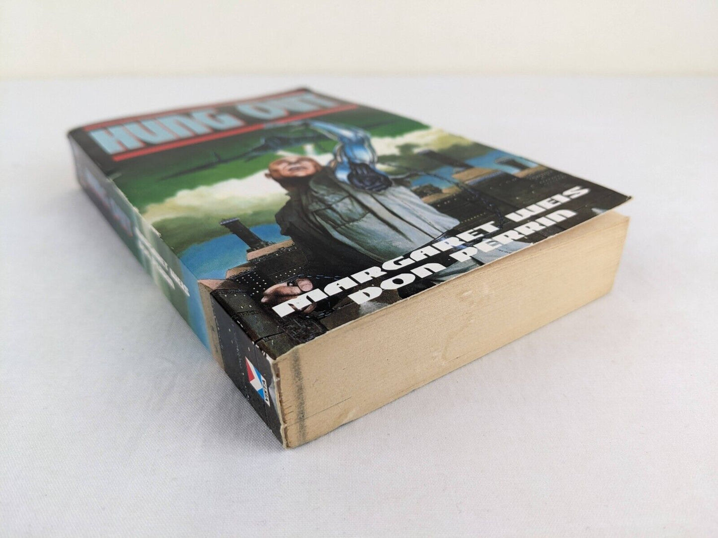 Hung Out by Margaret Weis & Don Perrin 1999 - Mag Force 7