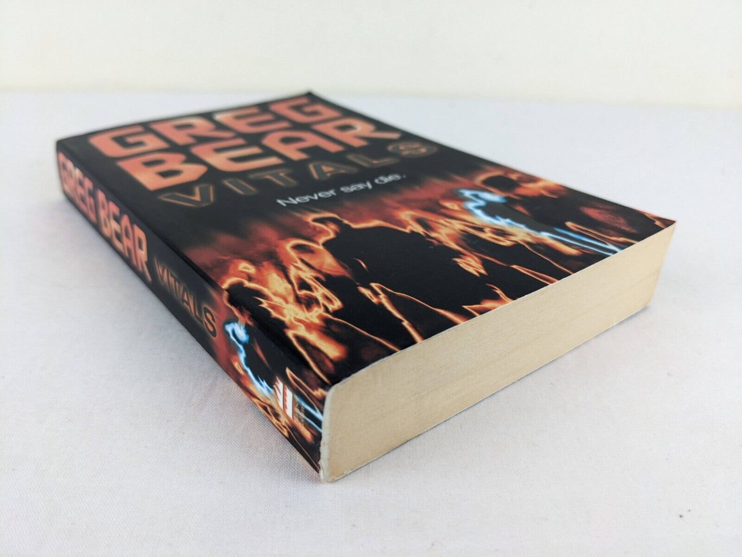 Vitals by Greg Bear 2003