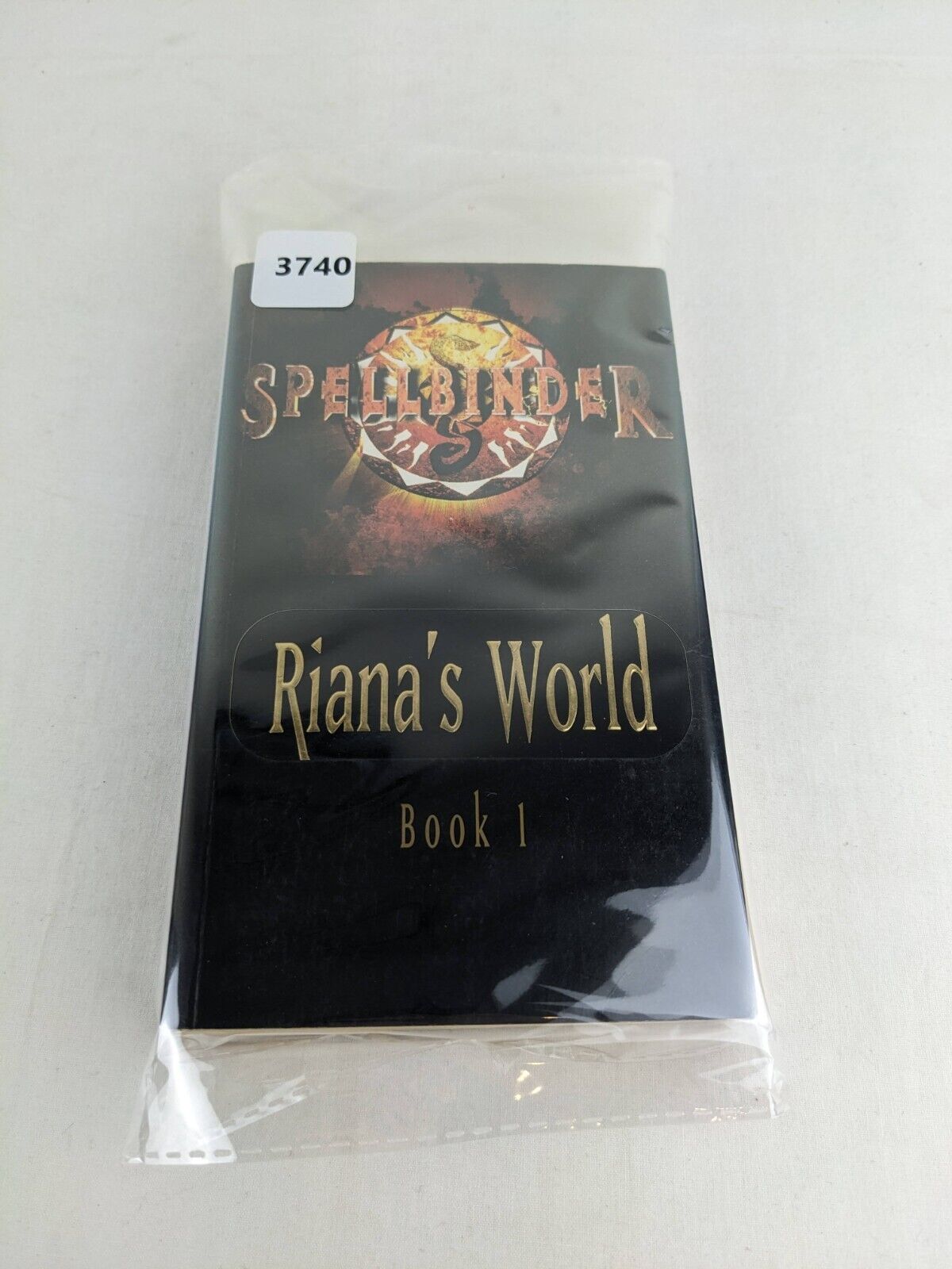 Riana's world by Mark Shirrefs and John Thomson 1995 Spellbinder