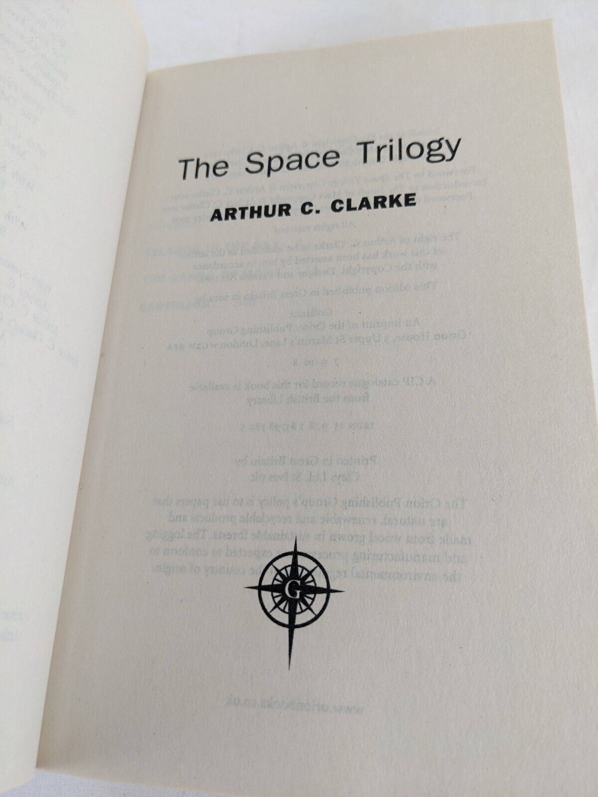The space trilogy by Arthur Clarke 2001 Islands in sky, Earthlight, Sands Mars