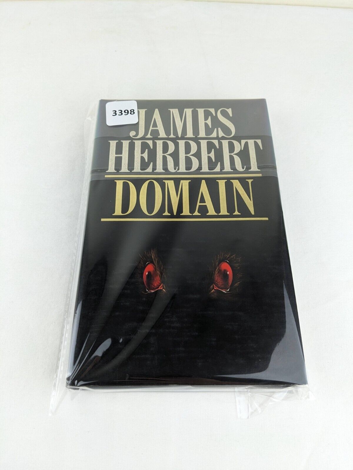 Domain by James Herbert 1984 UK First Edition Hardcover New English Library Rats