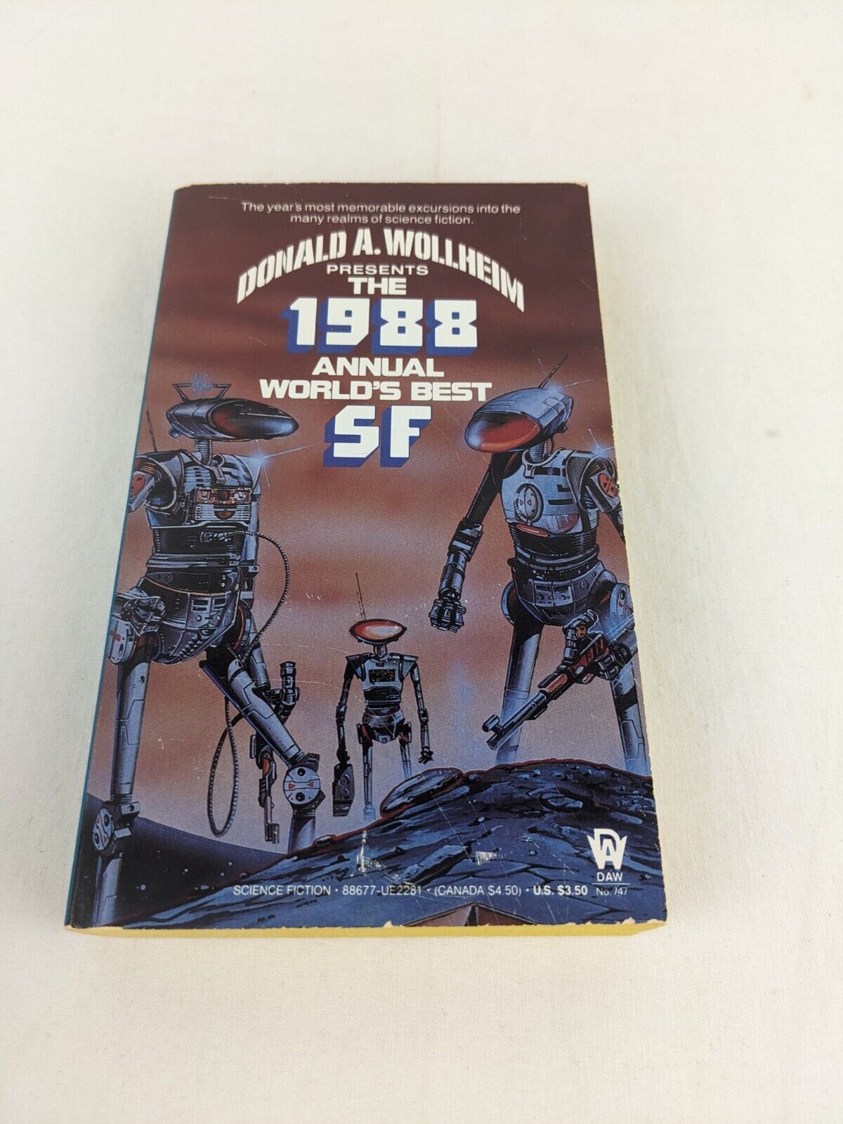 The 1988 annual world's best SF by Donald A. Wollhelm 1988 DAW