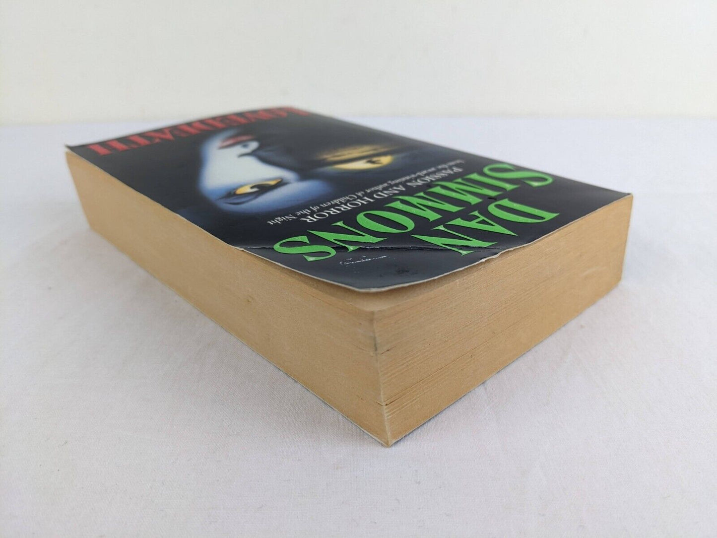 Lovedeath by Dan Simmons 1994