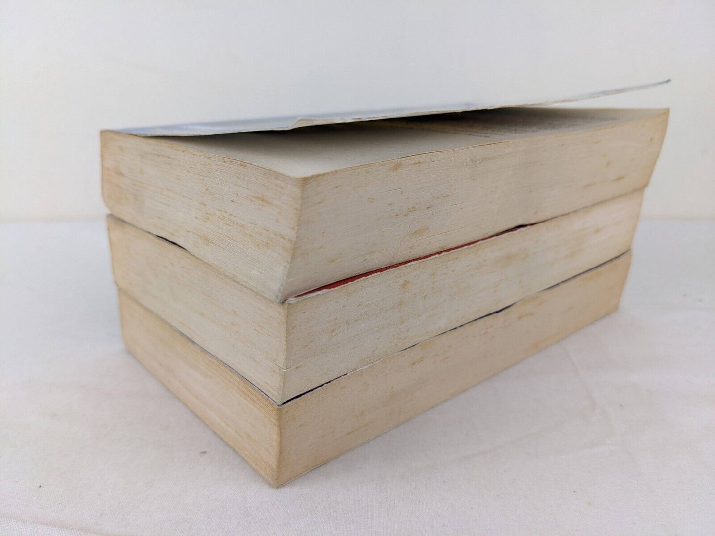 The darksword trilogy by Margaret Weis & Tracy Hickman 1994 - Alternate cover