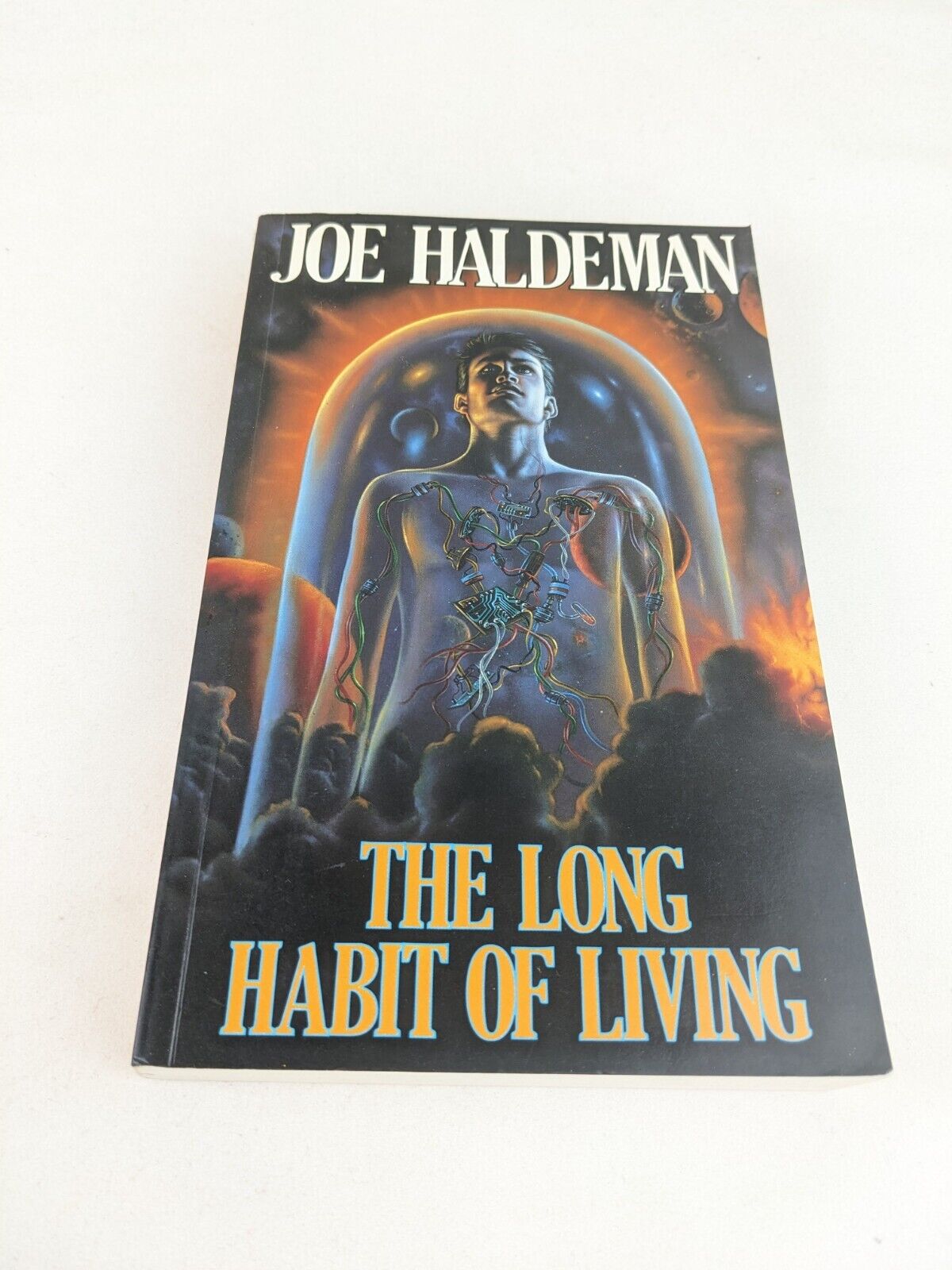 The long habit of living by Joe Haldeman 1989
