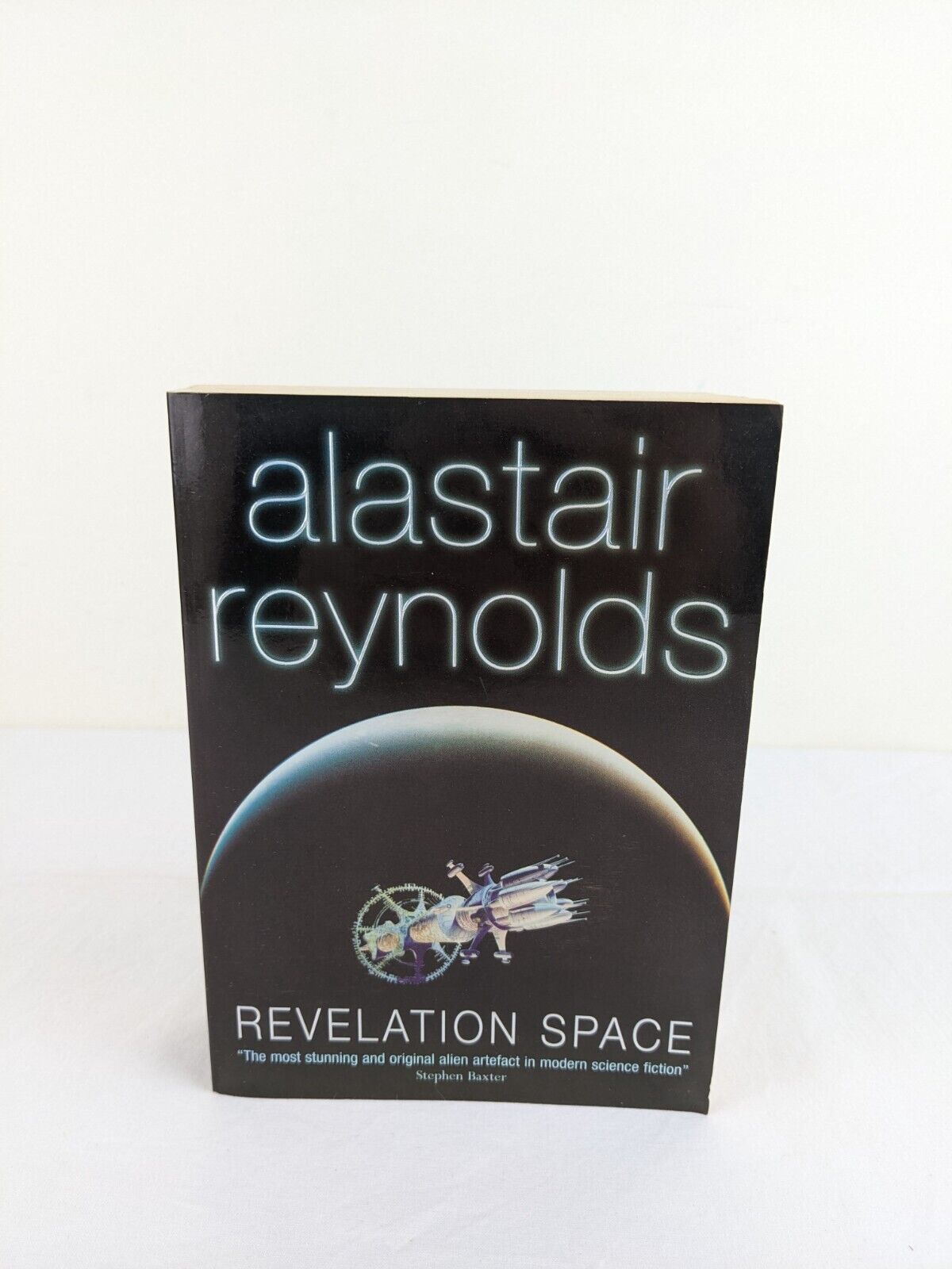 Revelation Space by Alastair Reynolds 2001