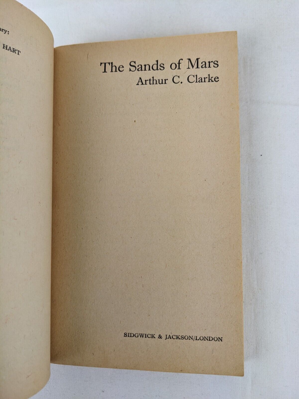 The sands of mars by Arthur C. Clarke 1976