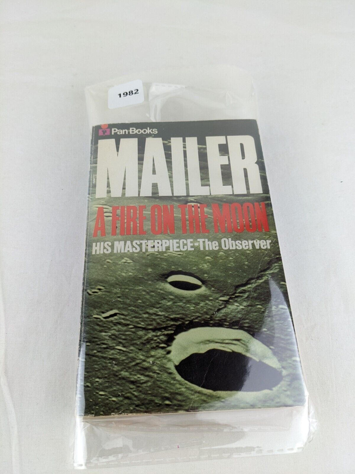 A fire on the moon by Norman Mailer 1971 Pan books - Non-fiction Apollo 11