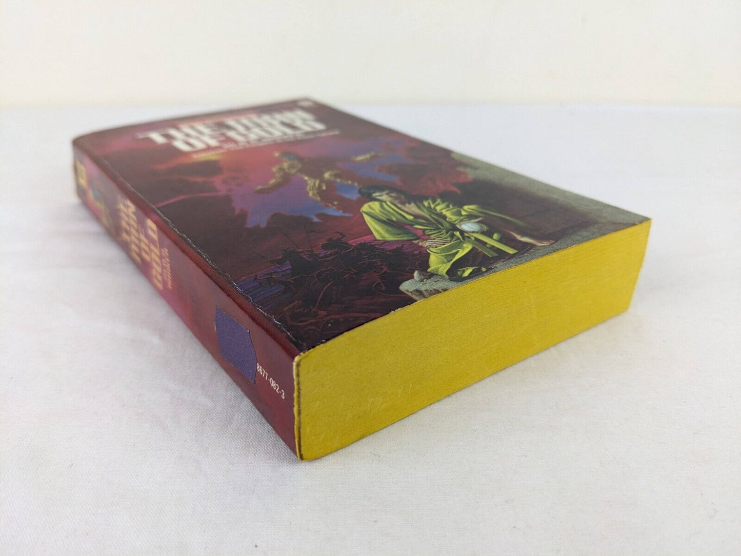 The man of gold by M. A. R. Barker 1984 - Tekumel empire of the petal throne d&d