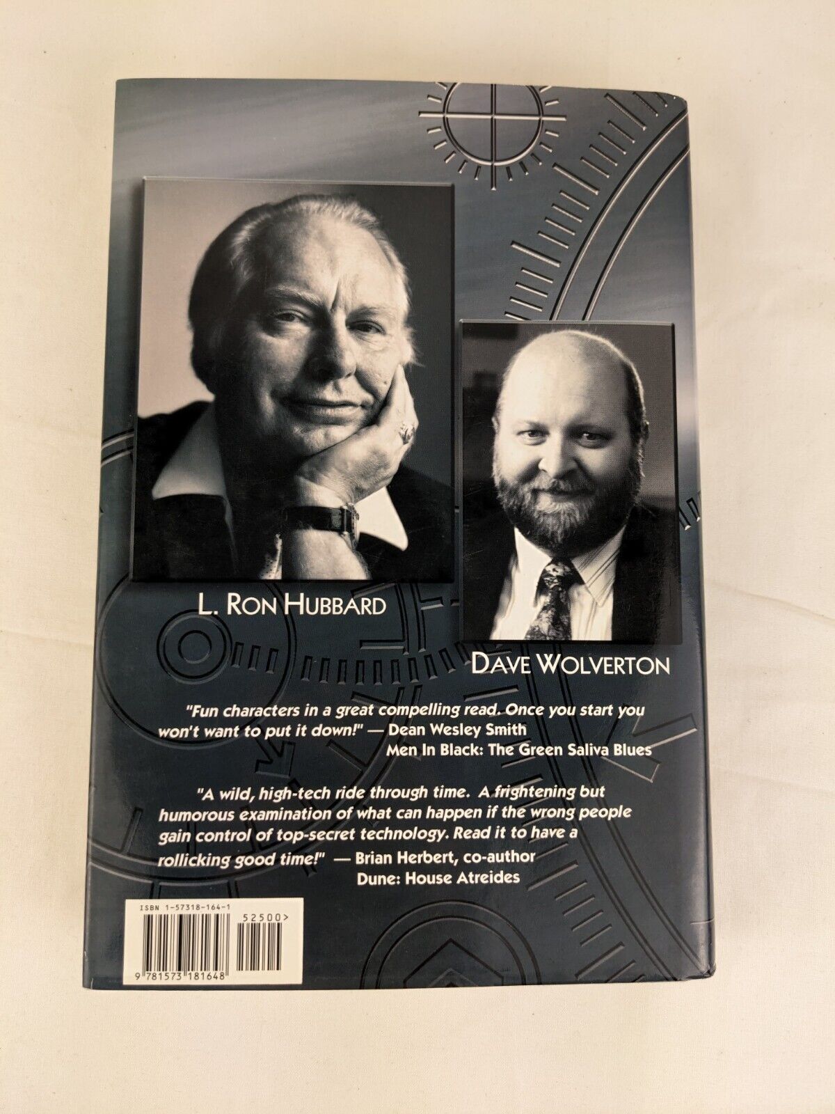 A very strange trip - L. Ron Hubbard story by Dave Wolverton hardcover 1999