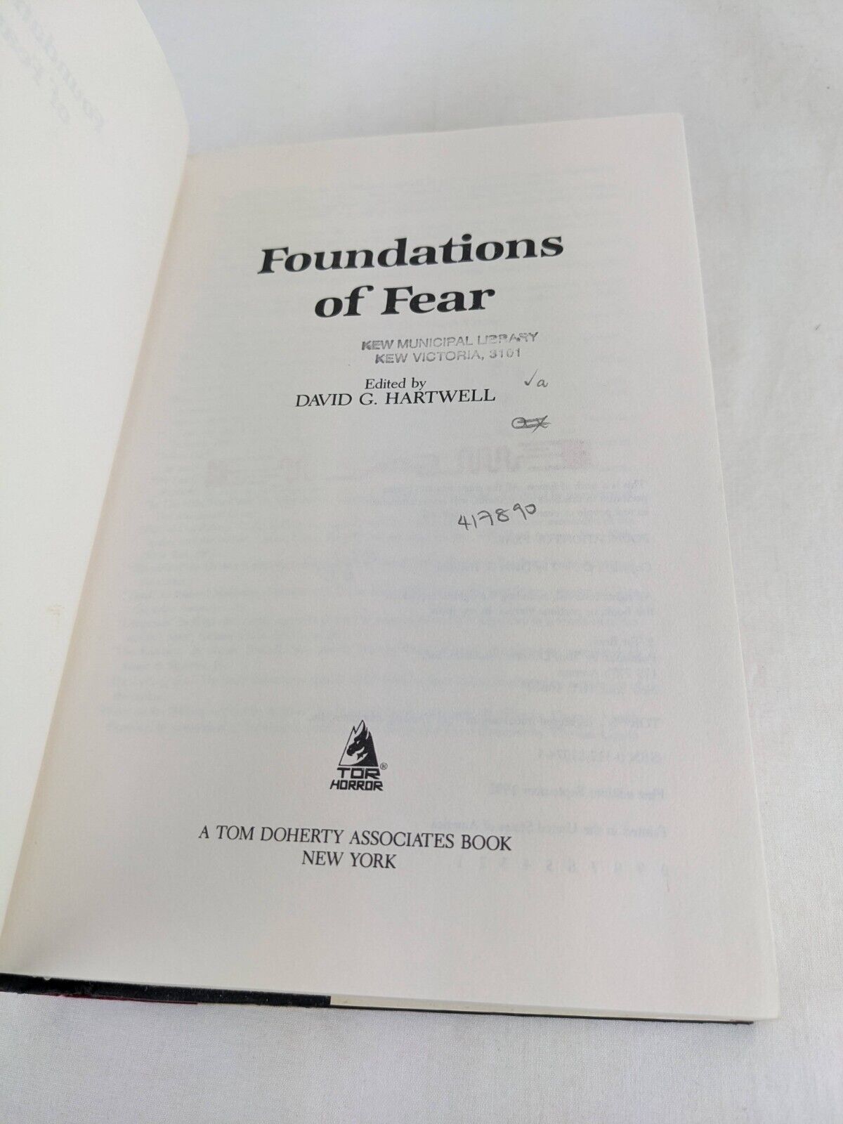 Foundations of Fear - David Hartwell 1992 Hardcover Horror - Barker Matheson etc