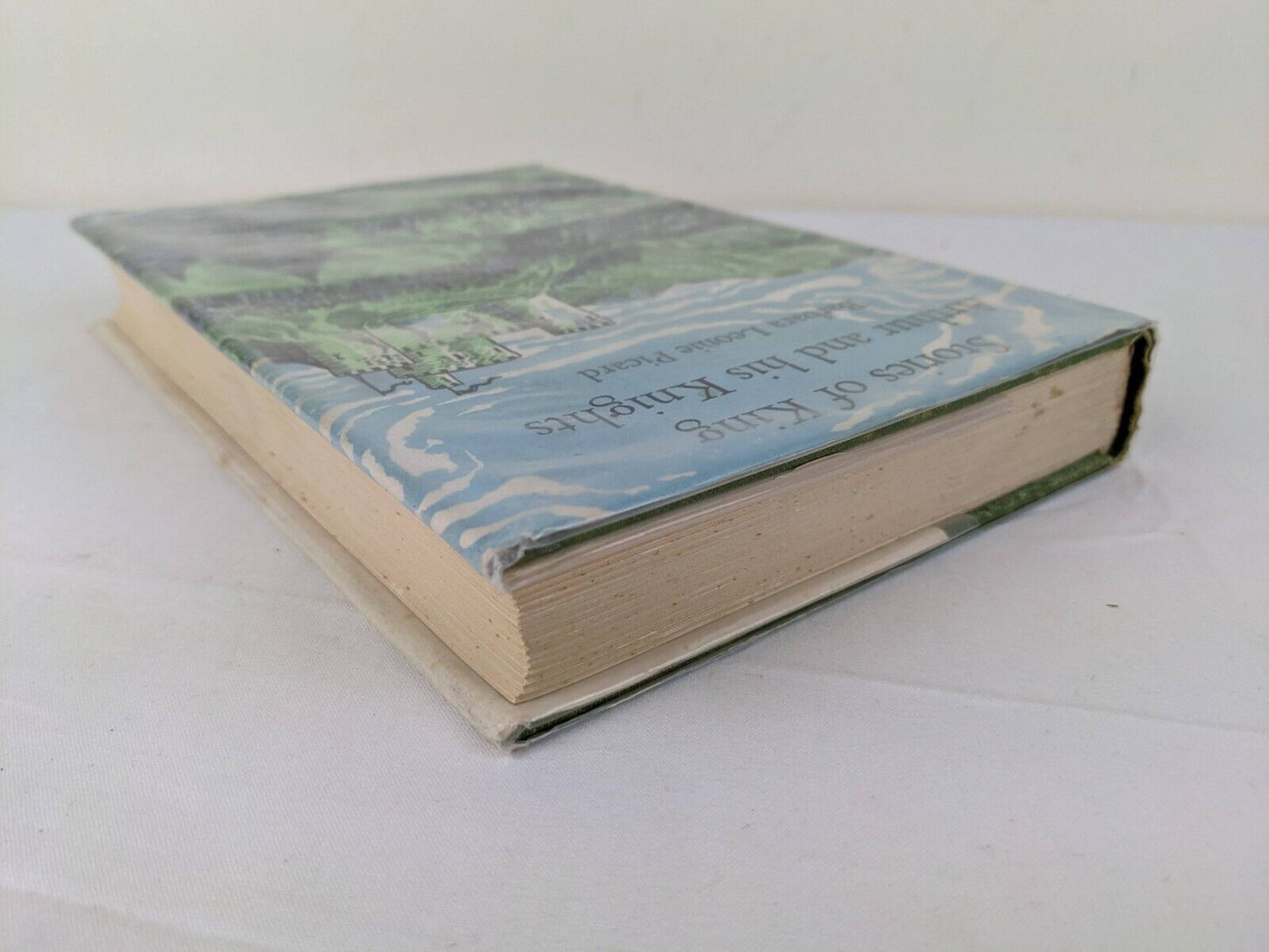 Stories of King Arthur and his Knights by Barbara Leonie Picard hardcover 1957