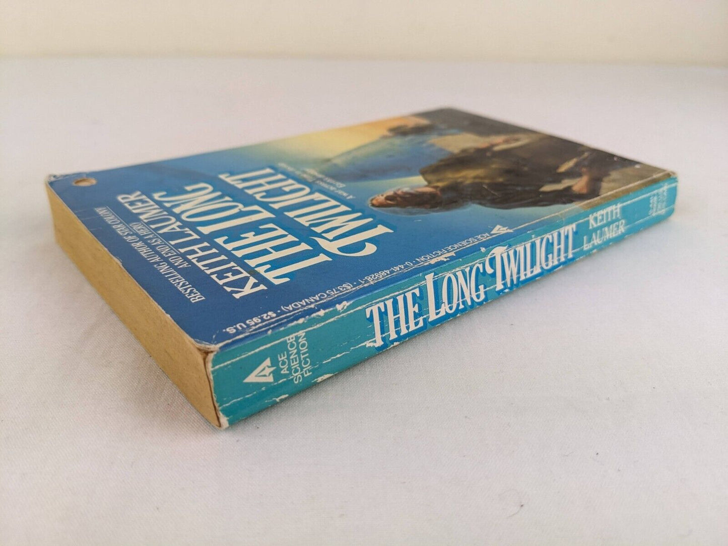 The long twilight by Keith Laumer 1986