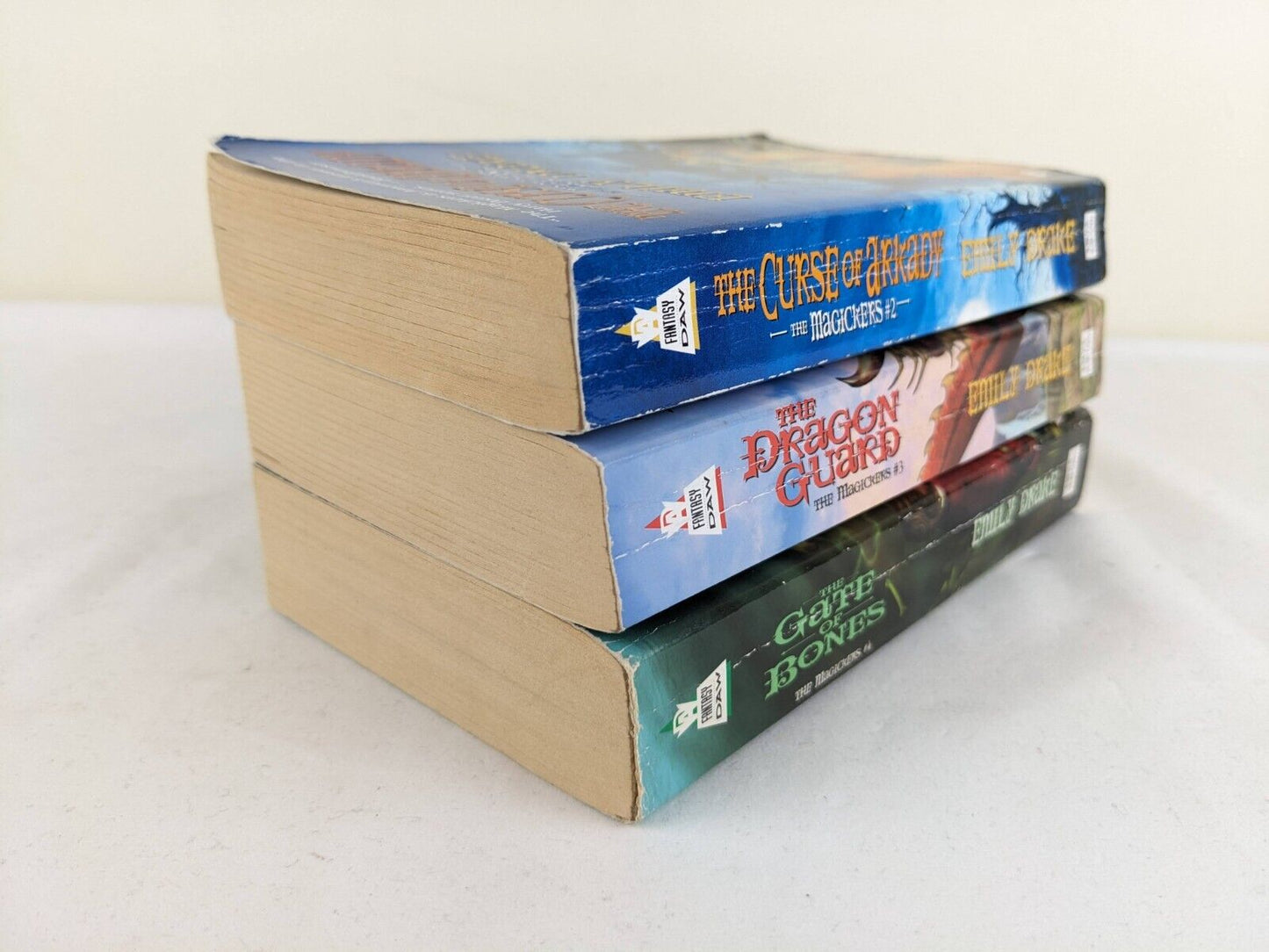 The magickers by Emily Drake - Curse of Arkady, Gate of bones & Dragon Guard