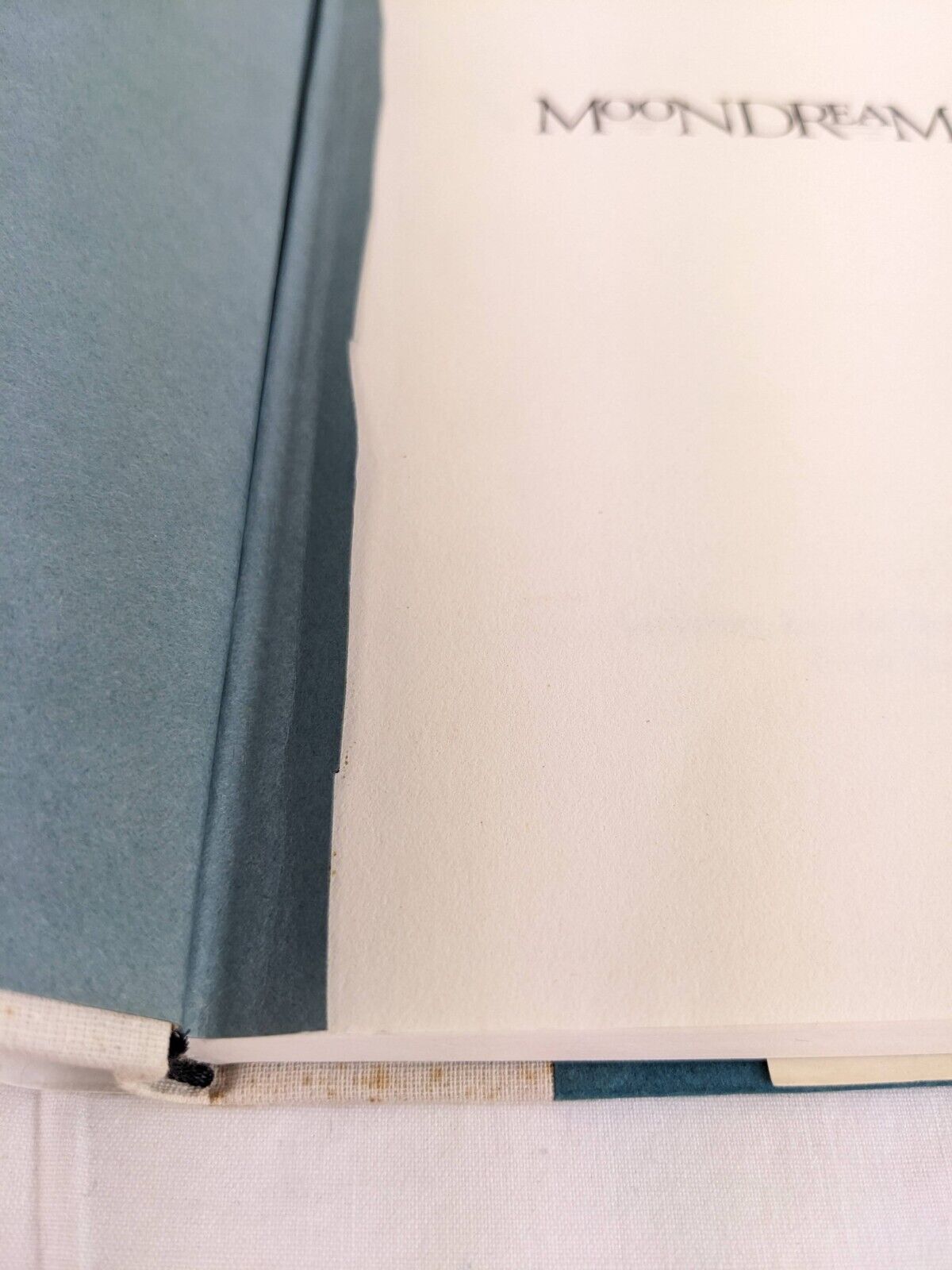 Moondream by Victor Osborne First edition hardcover 1989