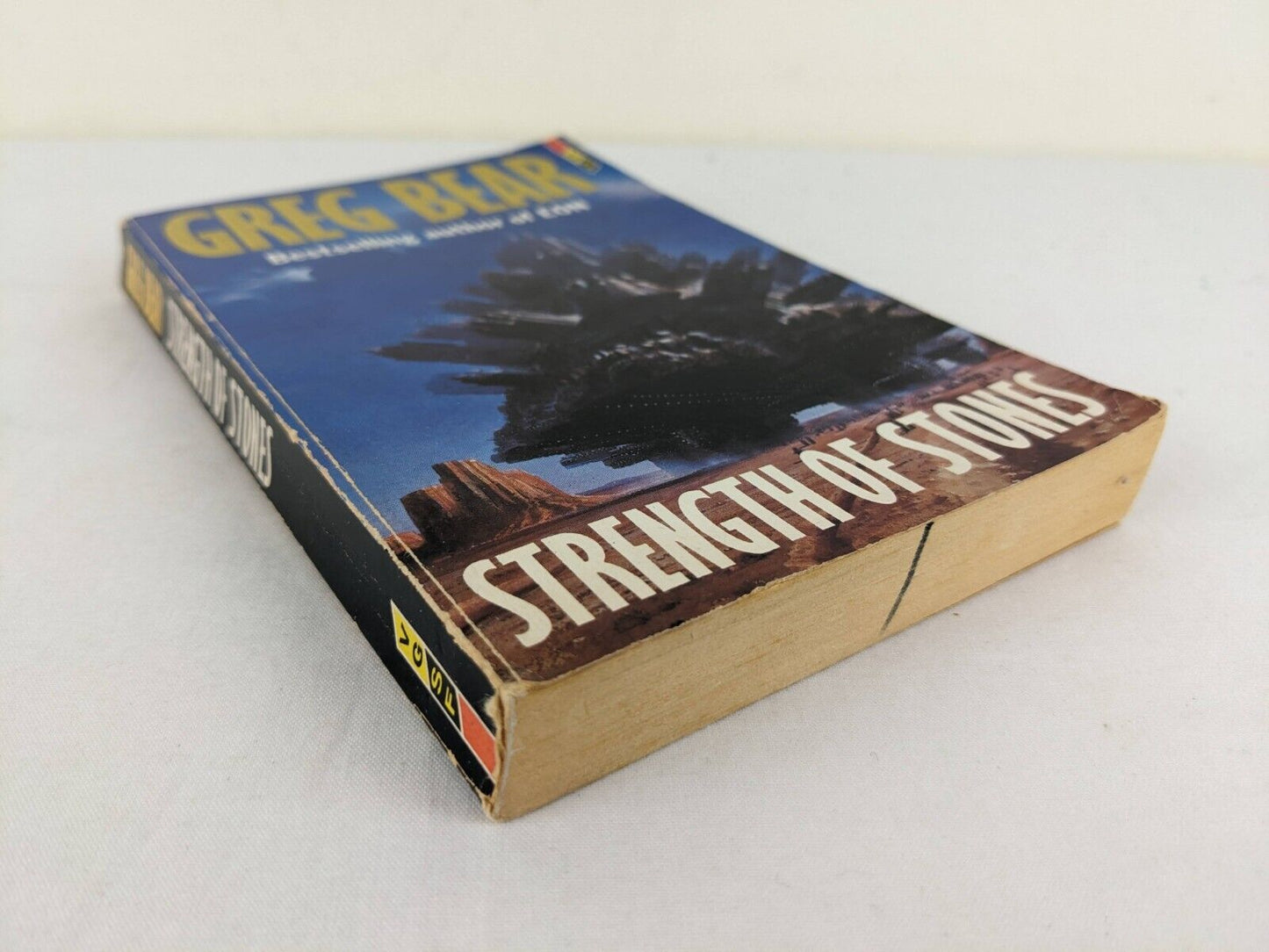 Strength of stones by Greg Bear 1988