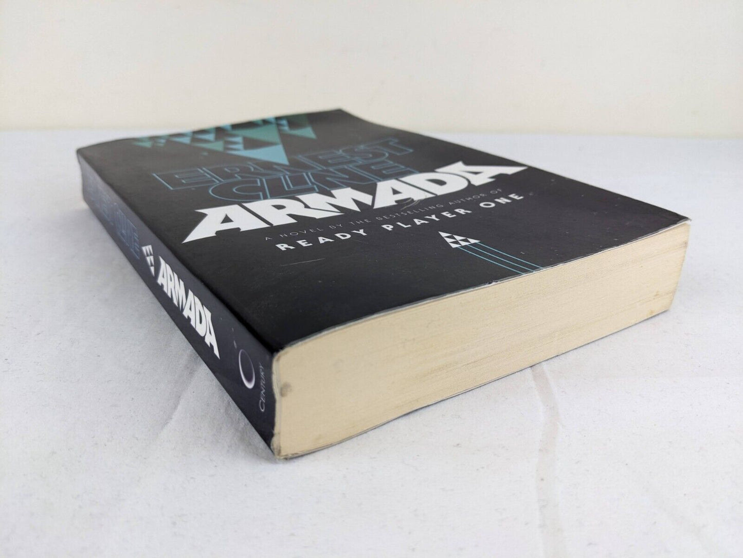 Armada by Ernest Cline 2015