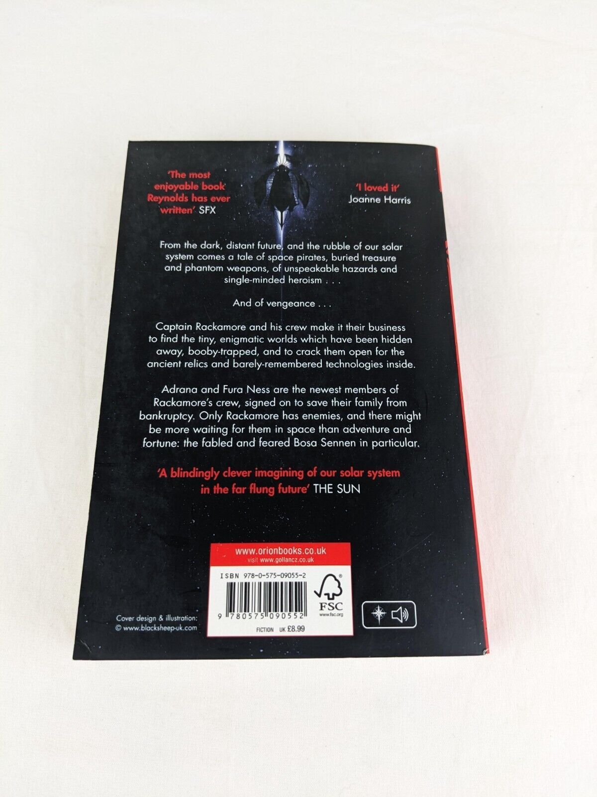 Revenger by Alastair Reynolds 2016 Revenger series