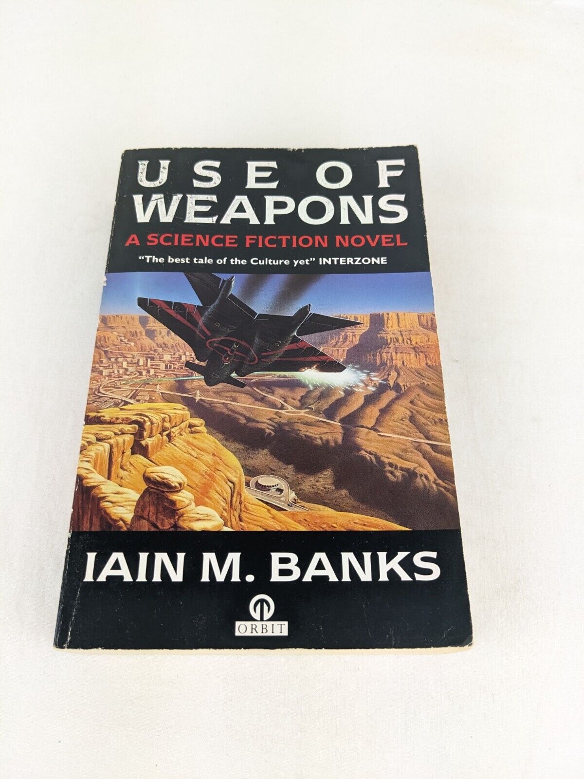 Use of weapons by Iain M. Banks 1992 Culture series