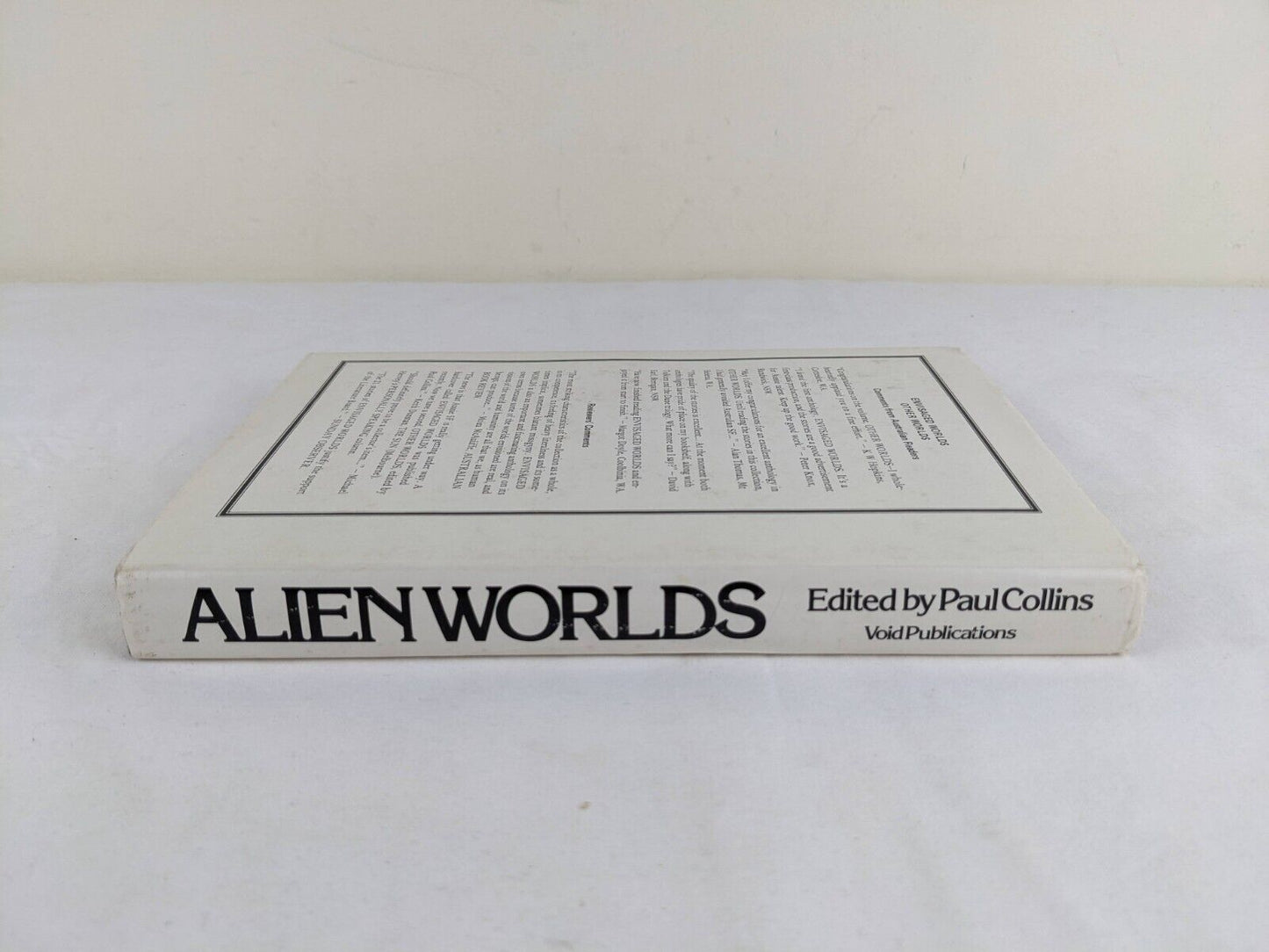 Alien Worlds edited by Paul Collins 1979 Hardcover - Australia's top SF writers