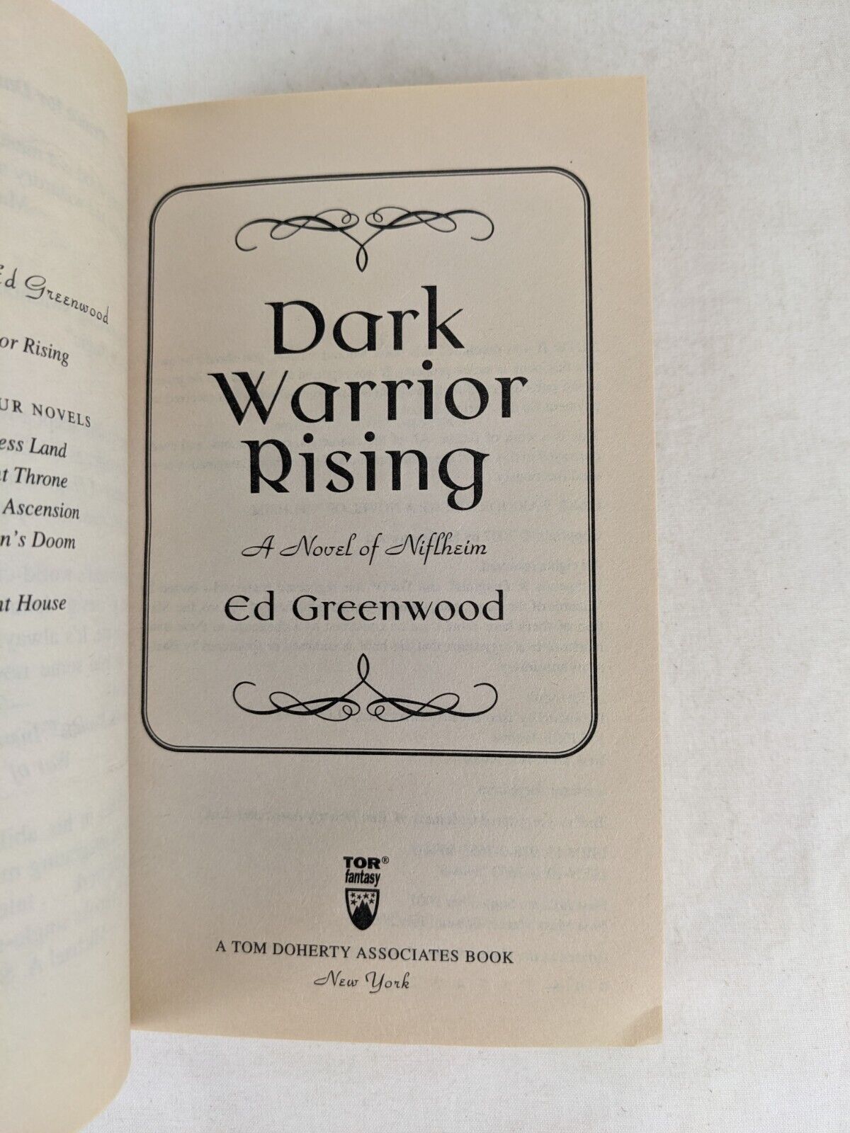 A Novel of Niflheim: Dark warrior rising by Ed Greenwood 2008