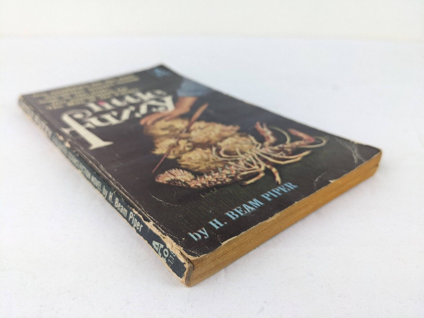 Little fuzzy by H. Beam Piper 1962 Vintage Ace books