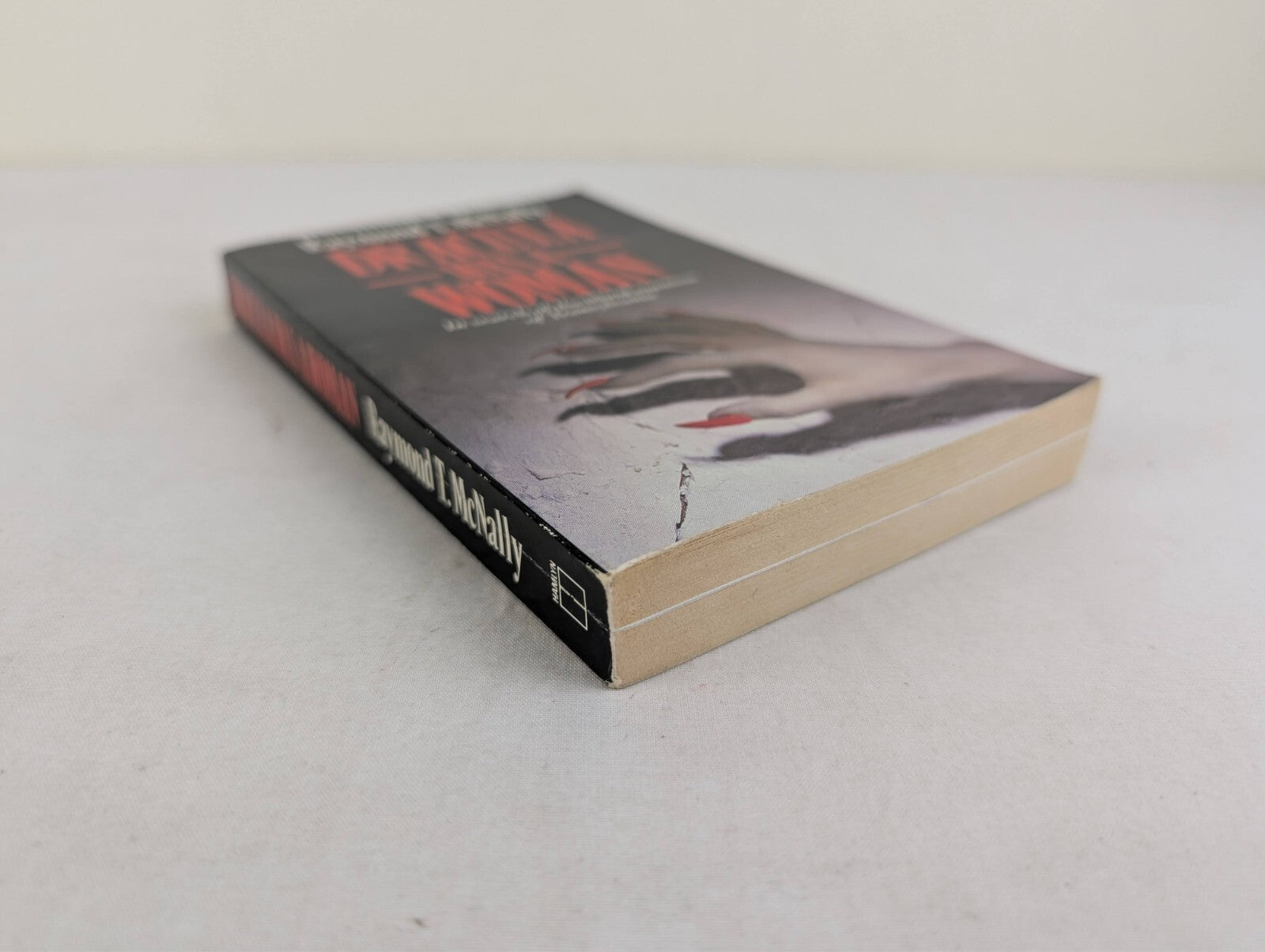 7564197
