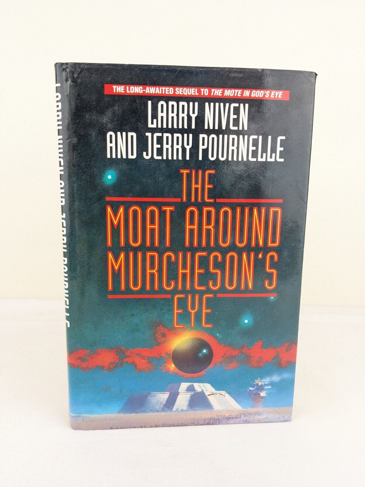 The moat around Murcheson's eye by Larry Niven & Jerry Pournelle 1993 Hardcover