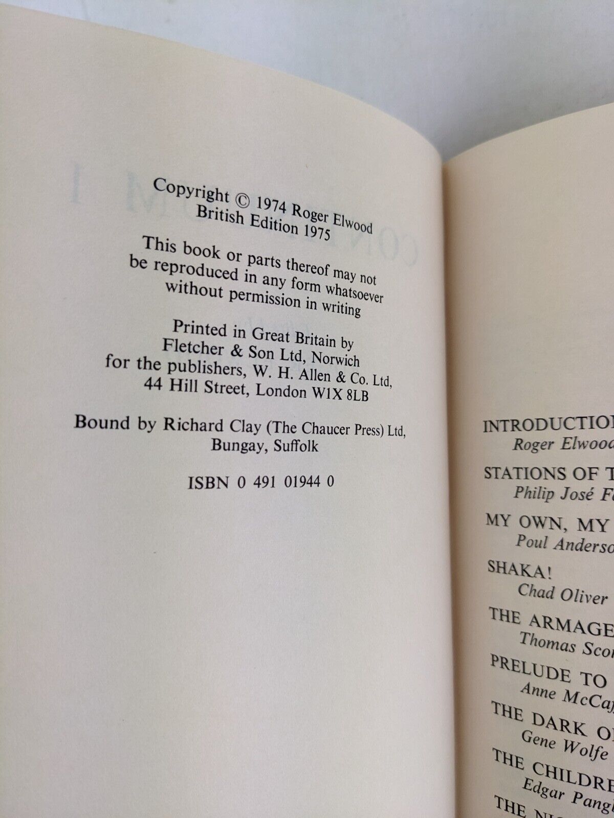 Continuum 1 - Roger Elwood hardcover 1975 Koontz McCaffrey Wolfe Farmer Anderson