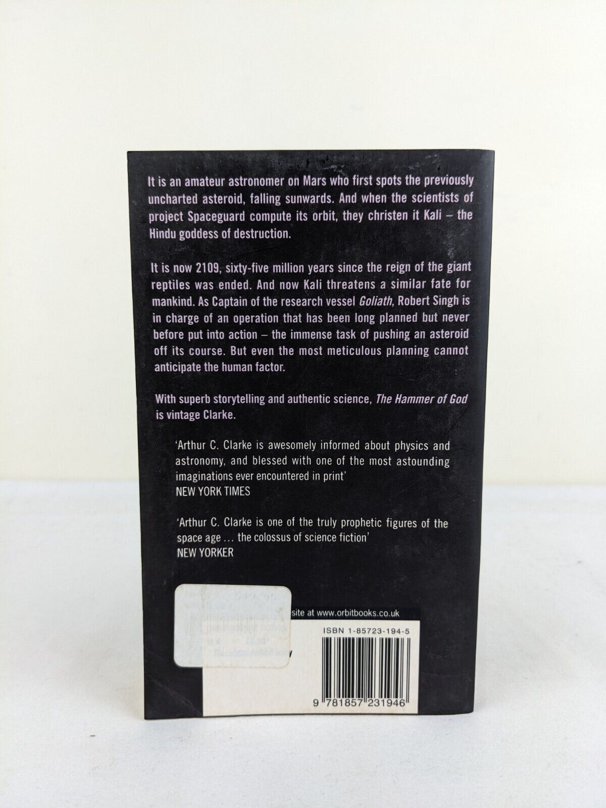 The hammer of god by Arthur C. Clarke 2000
