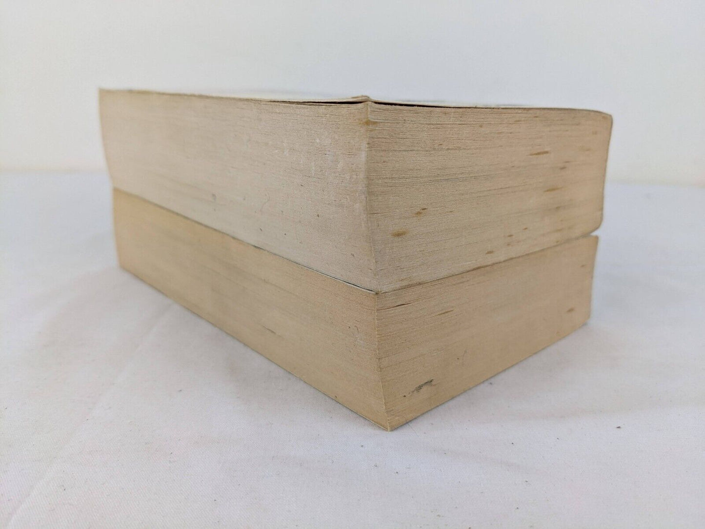 The tamuli by David Eddings 1993 - The shining ones & the hidden city