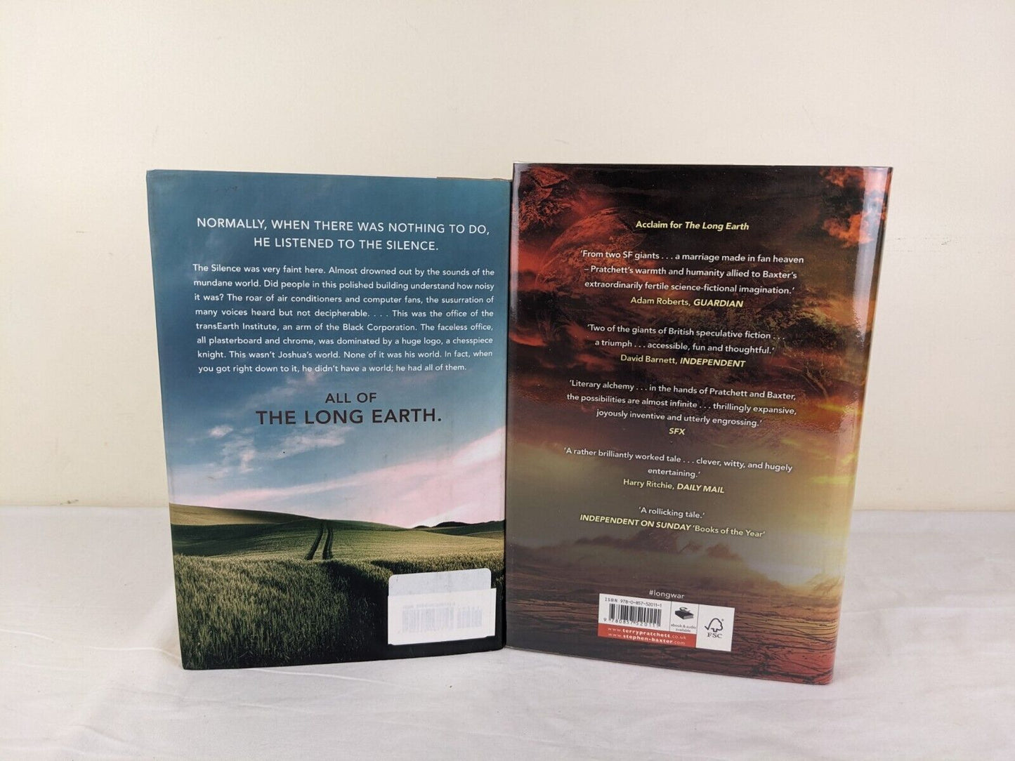 Long Earth & Long War - Terry Pratchett Stephen Baxter 2012 Hardcover First Ed.